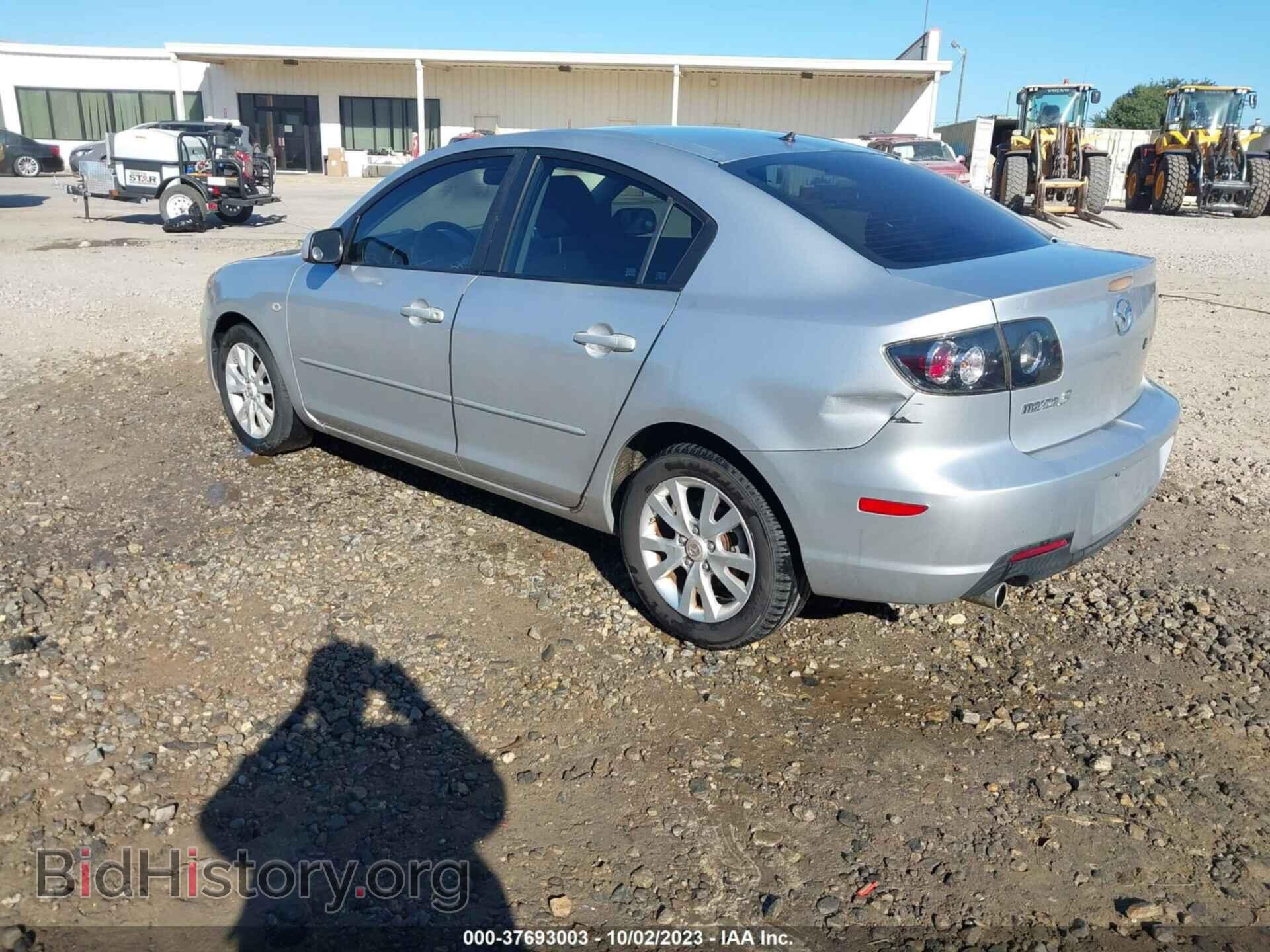 2007 MAZDA MAZDA3 - VIN: JM1BK32FX71639173 - Фото 3