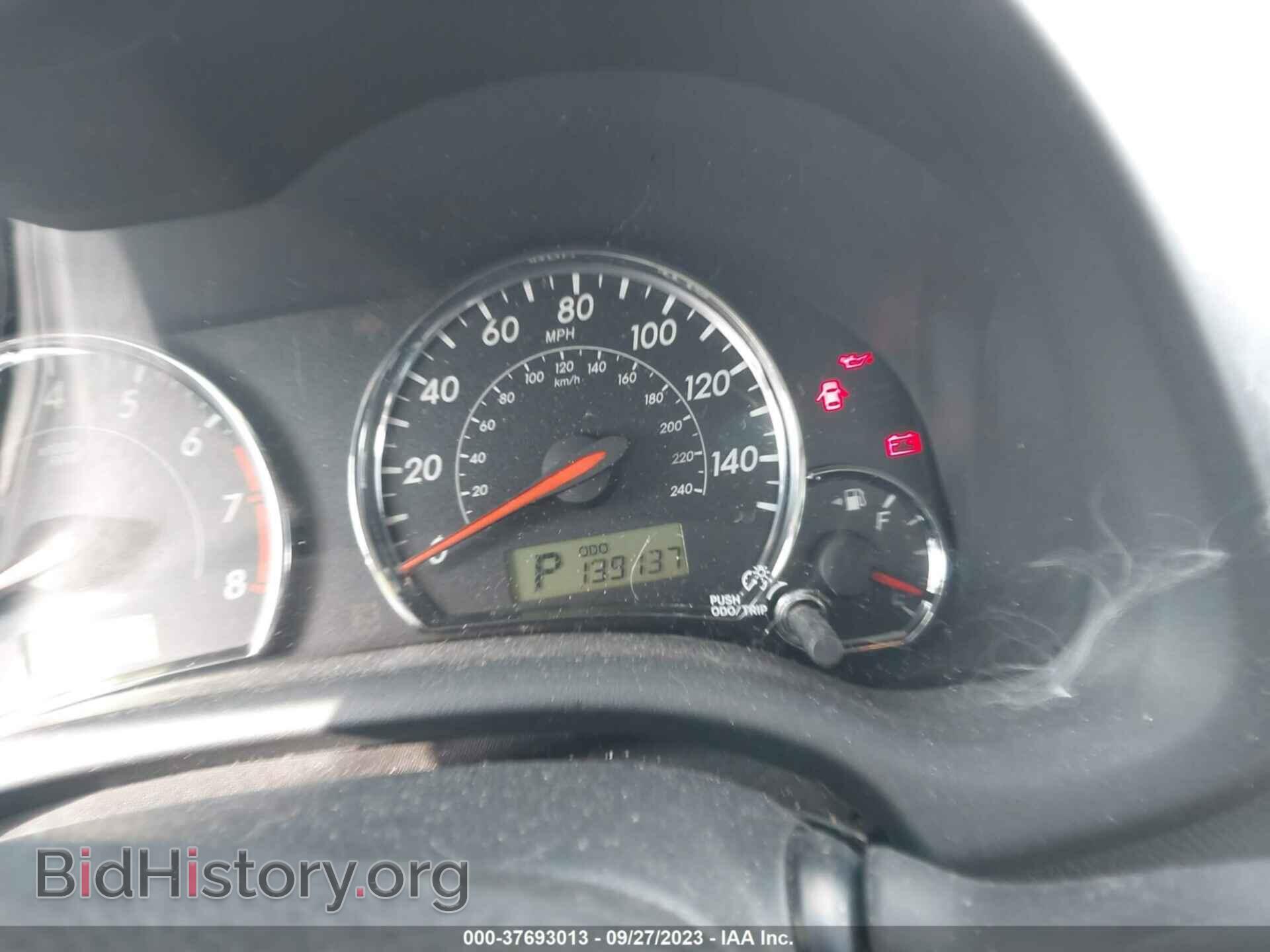 2011 TOYOTA COROLLA - VIN: 2T1BU4EE4BC742385 - Фото 7