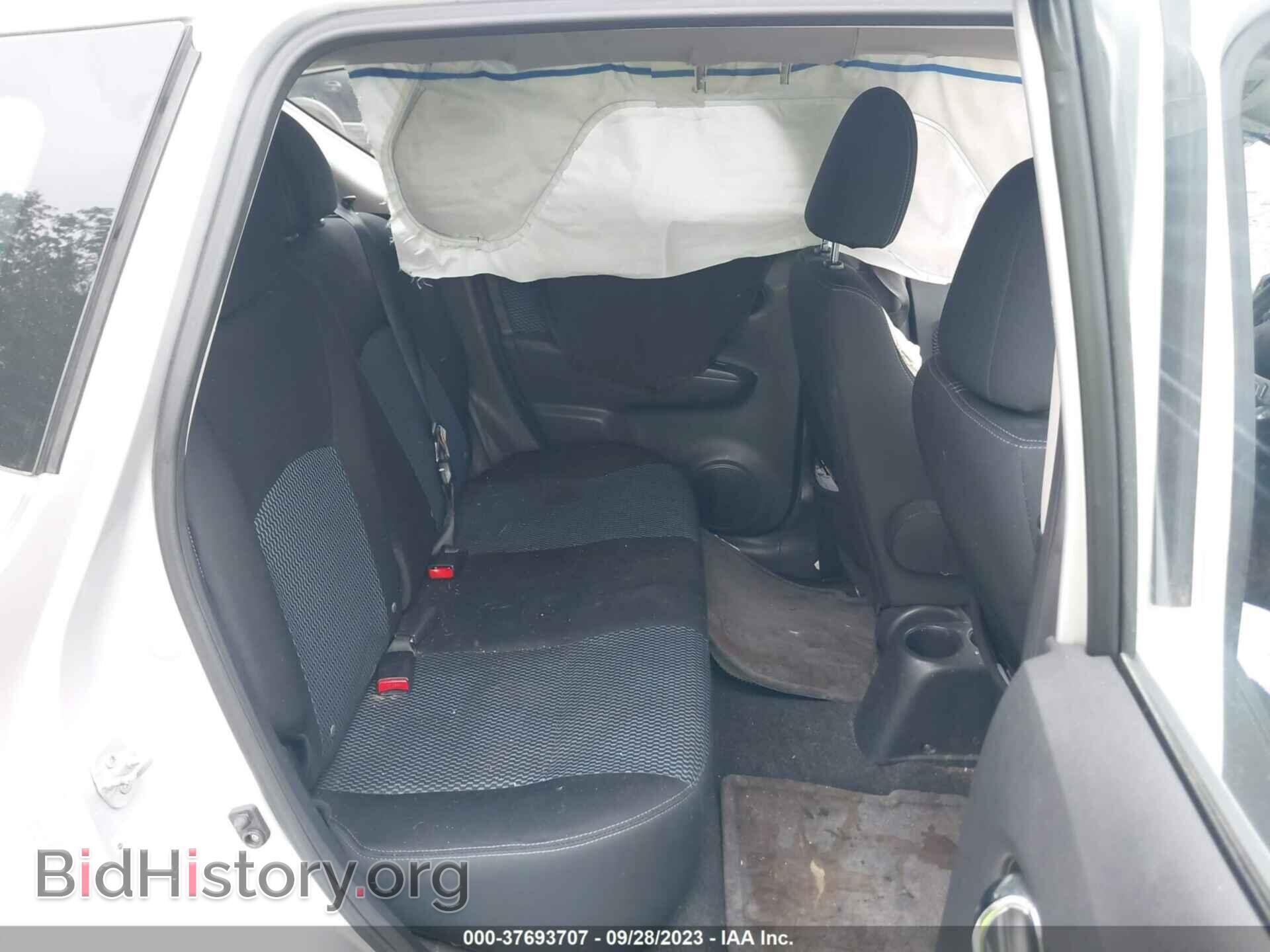 2014 NISSAN VERSA NOTE - VIN: 3N1CE2CP2EL359317 - Фото 8