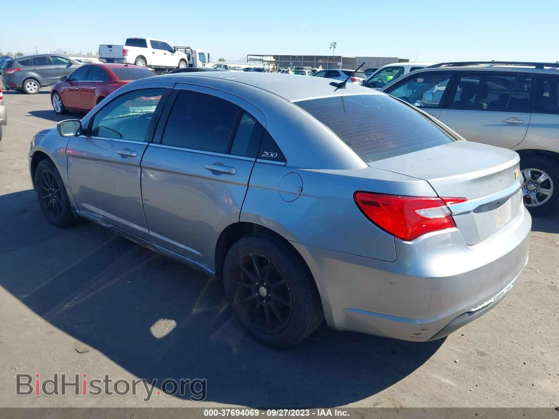 2014 CHRYSLER 200 - VIN: 1C3CCBAB3EN210641 - Фото 3