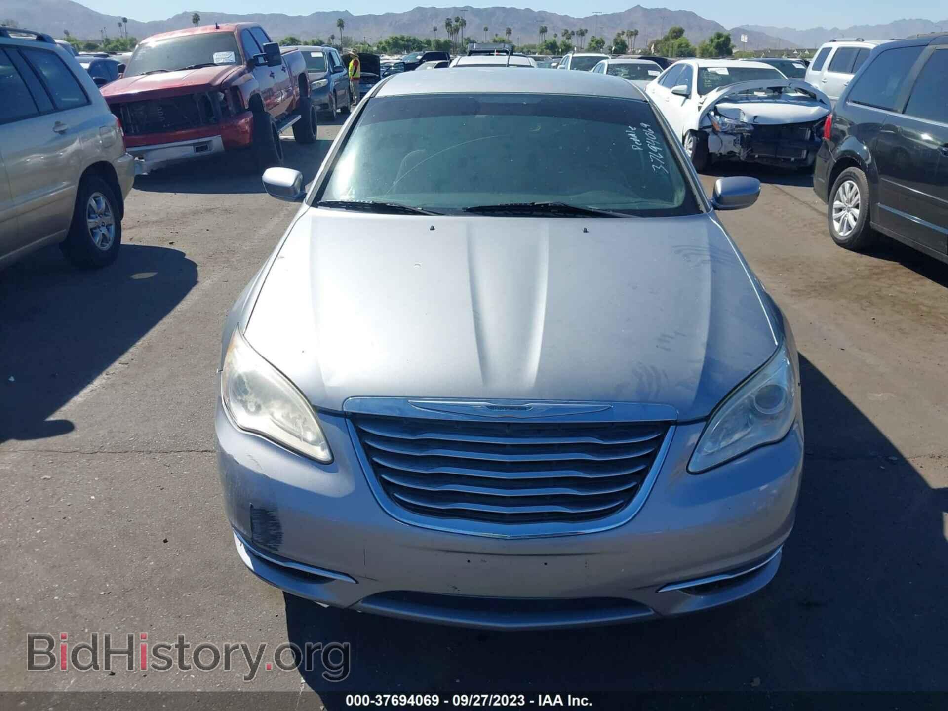 2014 CHRYSLER 200 - VIN: 1C3CCBAB3EN210641 - Фото 6