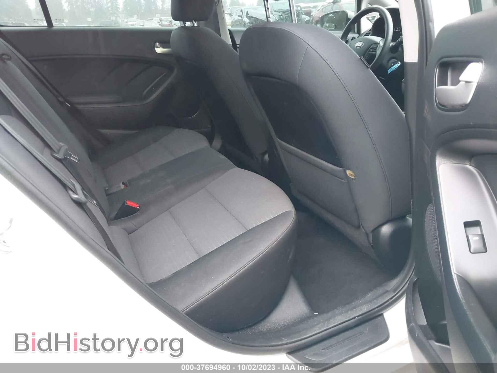 2018 KIA FORTE - VIN: 3KPFL4A79JE170774 - Фото 8