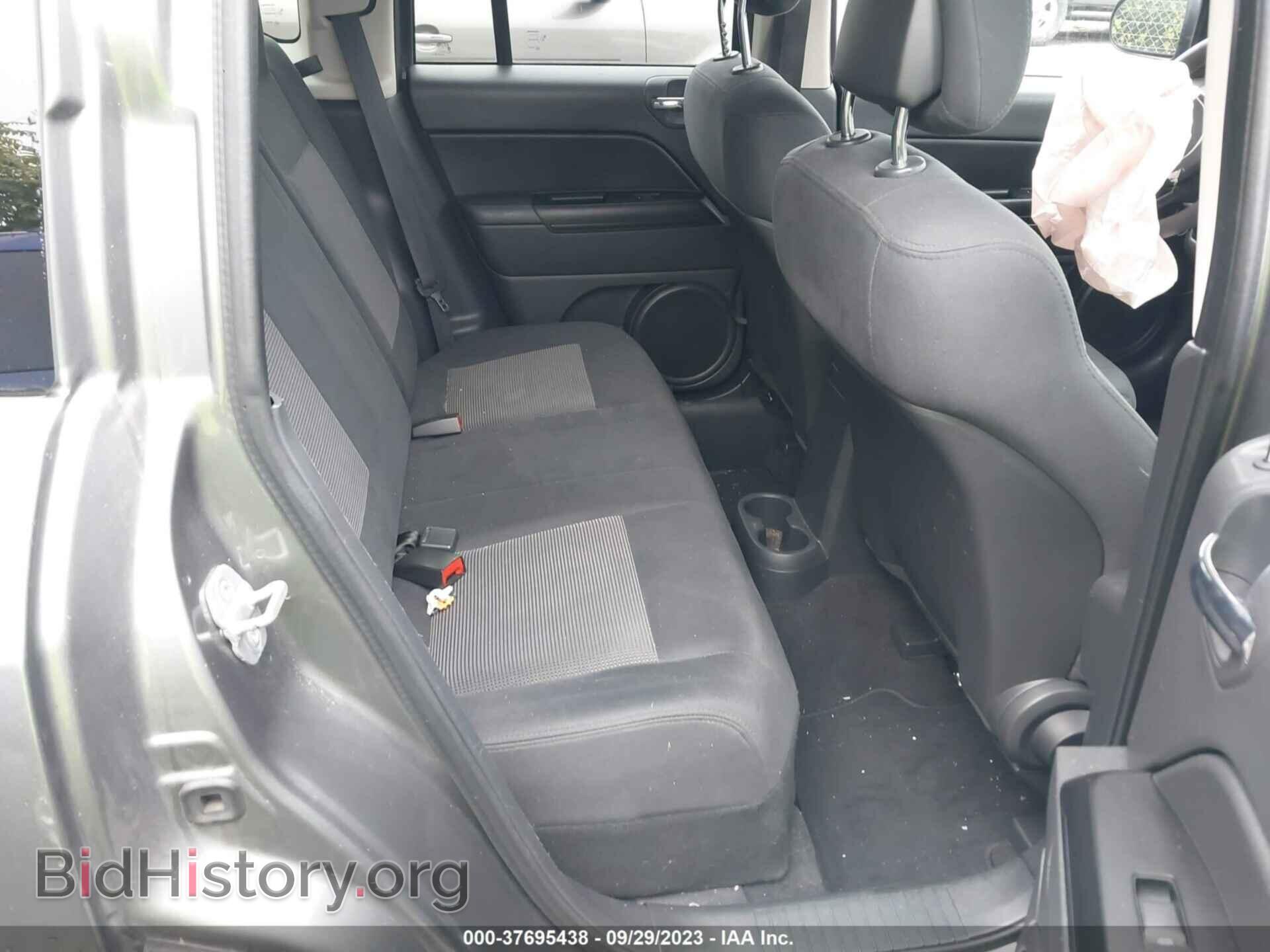 2011 JEEP COMPASS - VIN: 1J4NF1FB8BD243919 - Photo 8