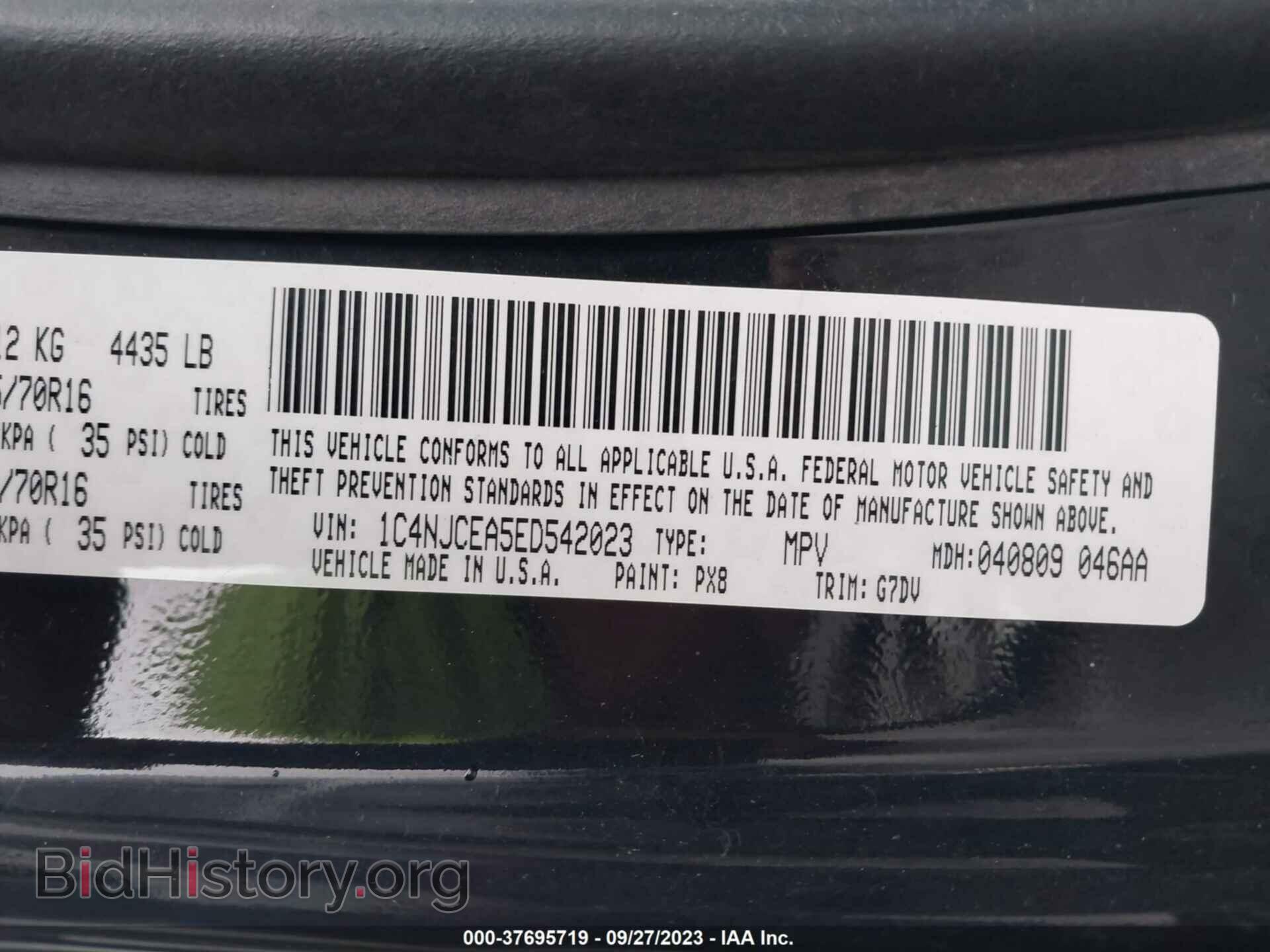 2014 JEEP COMPASS - VIN: 1C4NJCEA5ED542023 - Photo 9