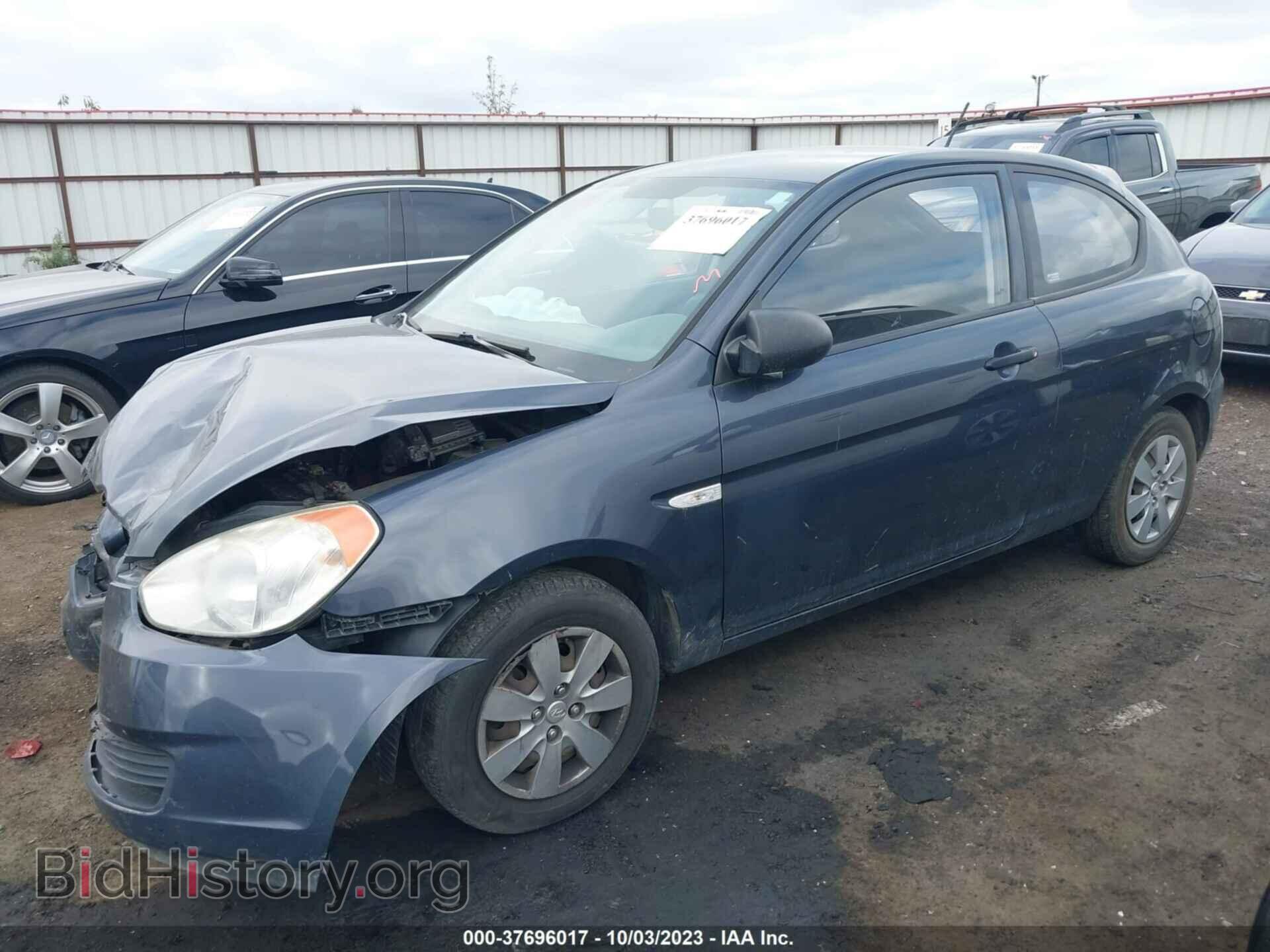 2008 HYUNDAI ACCENT - VIN: KMHCM36C78U090705 - Фото 2