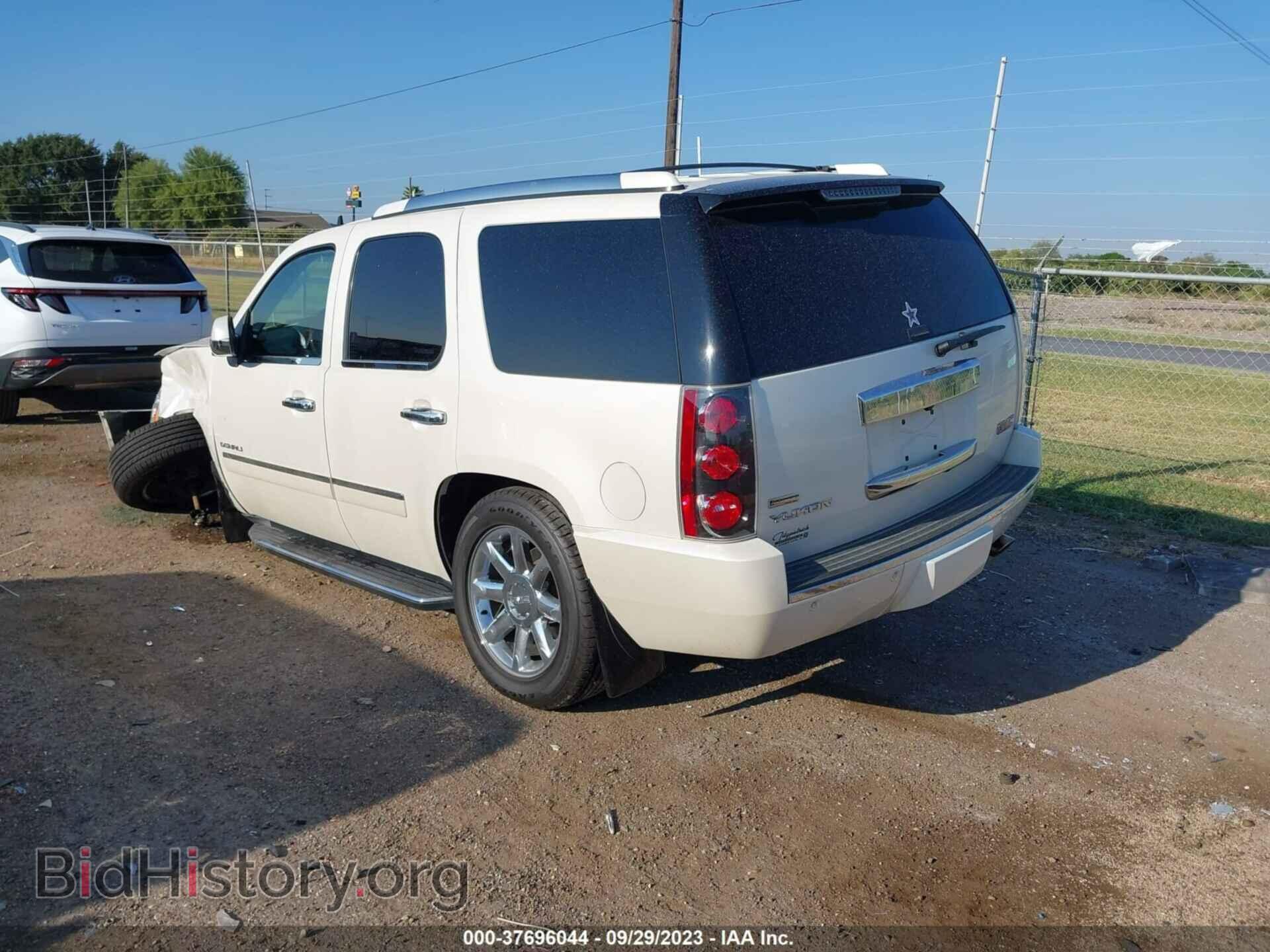 2010 GMC YUKON - VIN: 1GKUKEEF7AR284234 - Фото 3