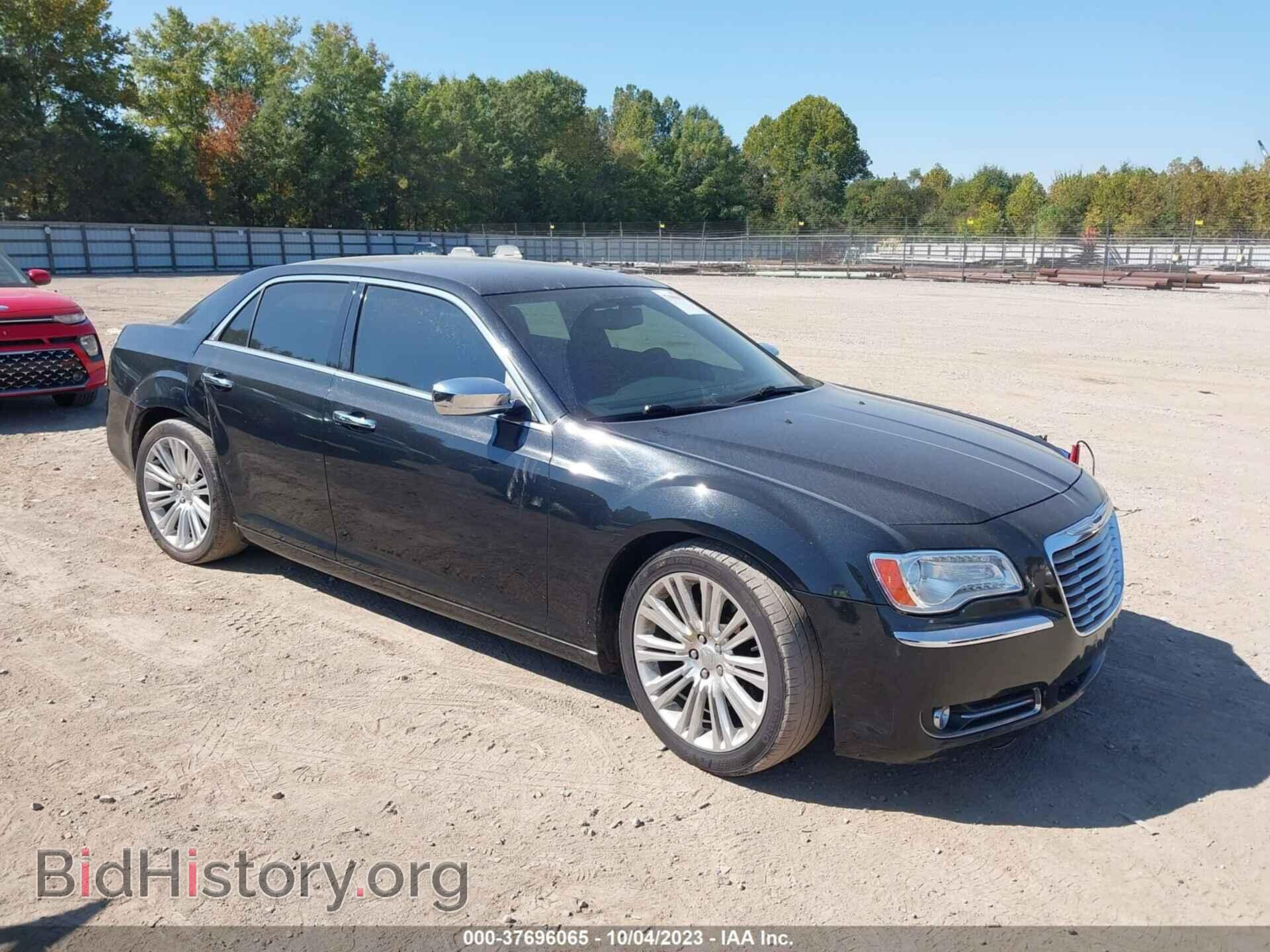 Фотография 2C3CCAET3EH214100 - CHRYSLER 300 2014