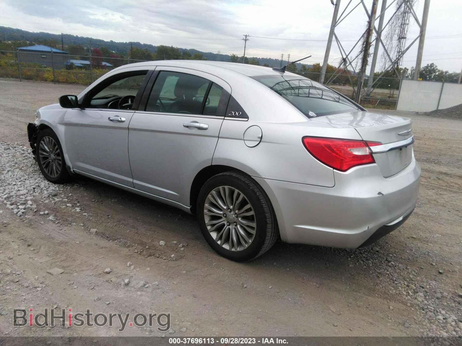 2012 CHRYSLER 200 - VIN: 1C3CCBCB9CN241578 - Фото 3