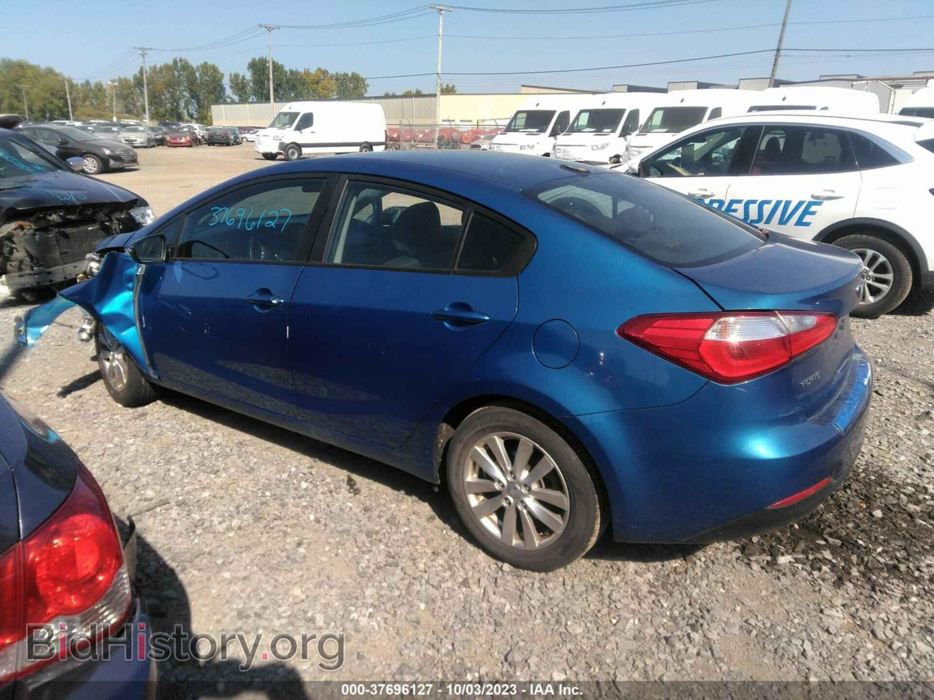2015 KIA FORTE - VIN: KNAFX4A69F5275682 - Фото 3