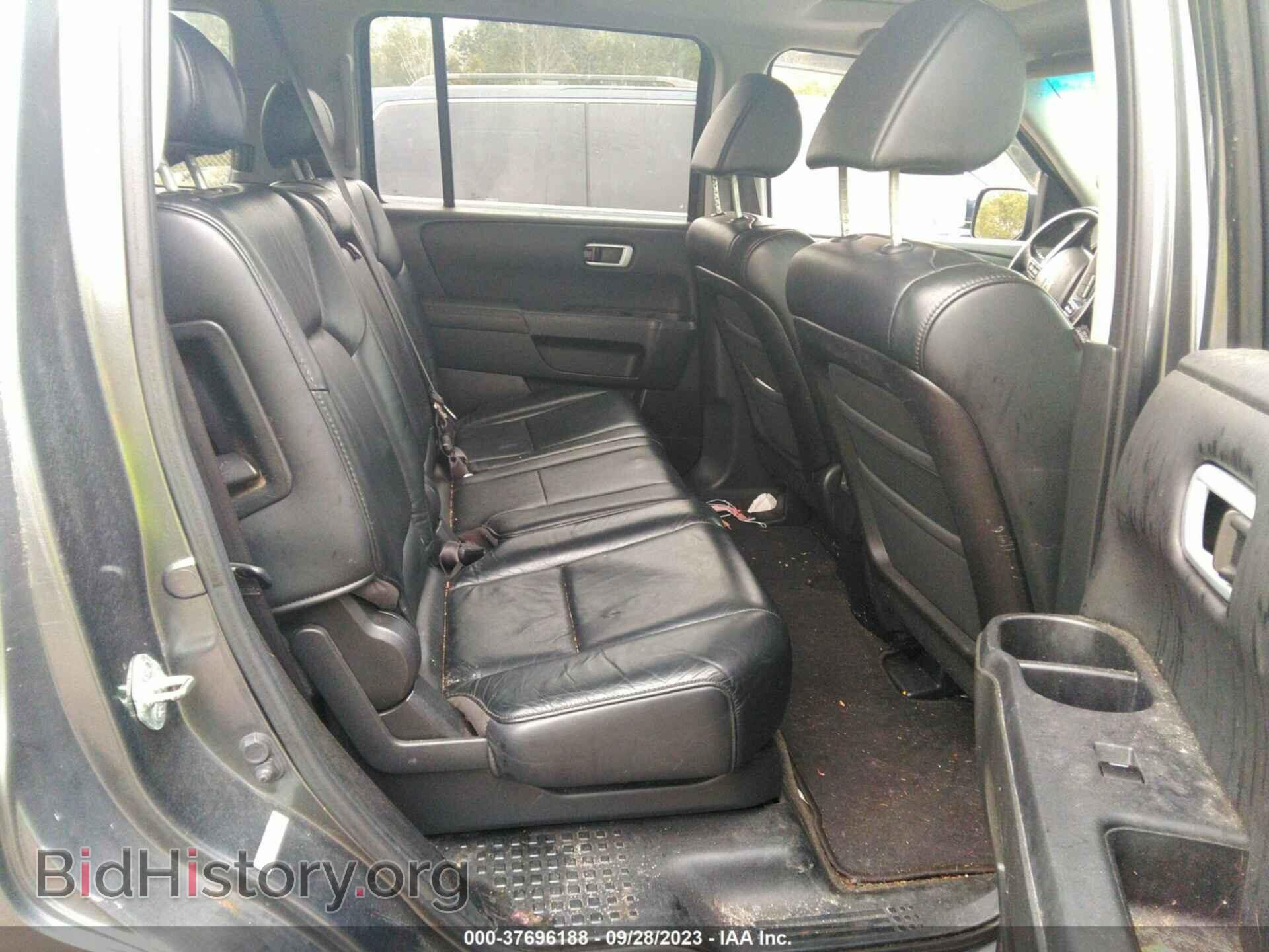 2011 HONDA PILOT - VIN: 5FNYF4H74BB070647 - Фото 8
