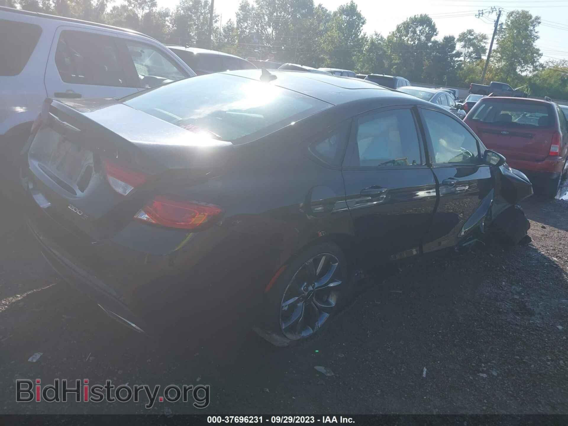 2016 CHRYSLER 200 - VIN: 1C3CCCBG1GN108256 - Фото 4