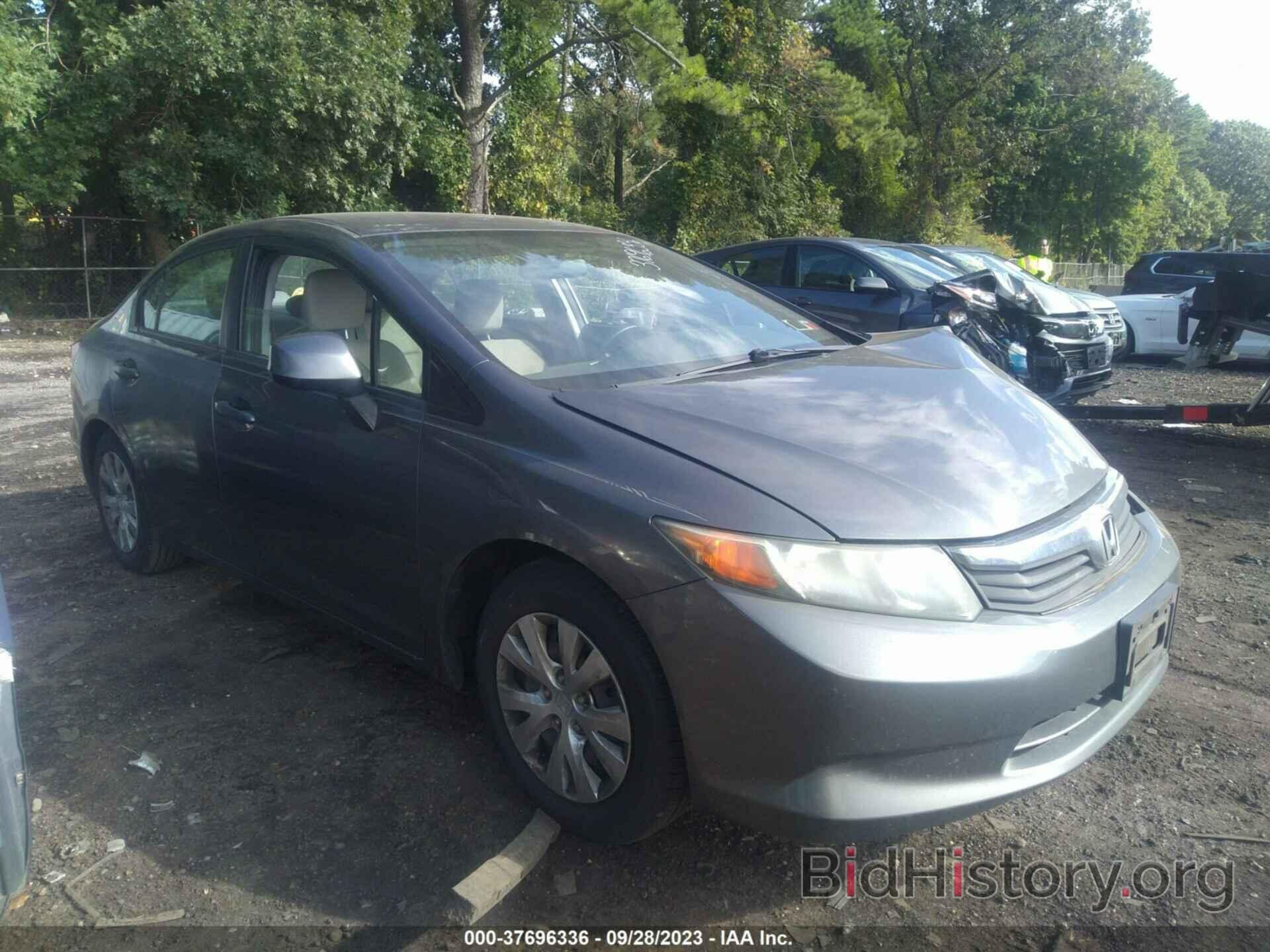 Photo 19XFB2F52CE078004 - HONDA CIVIC SDN 2012