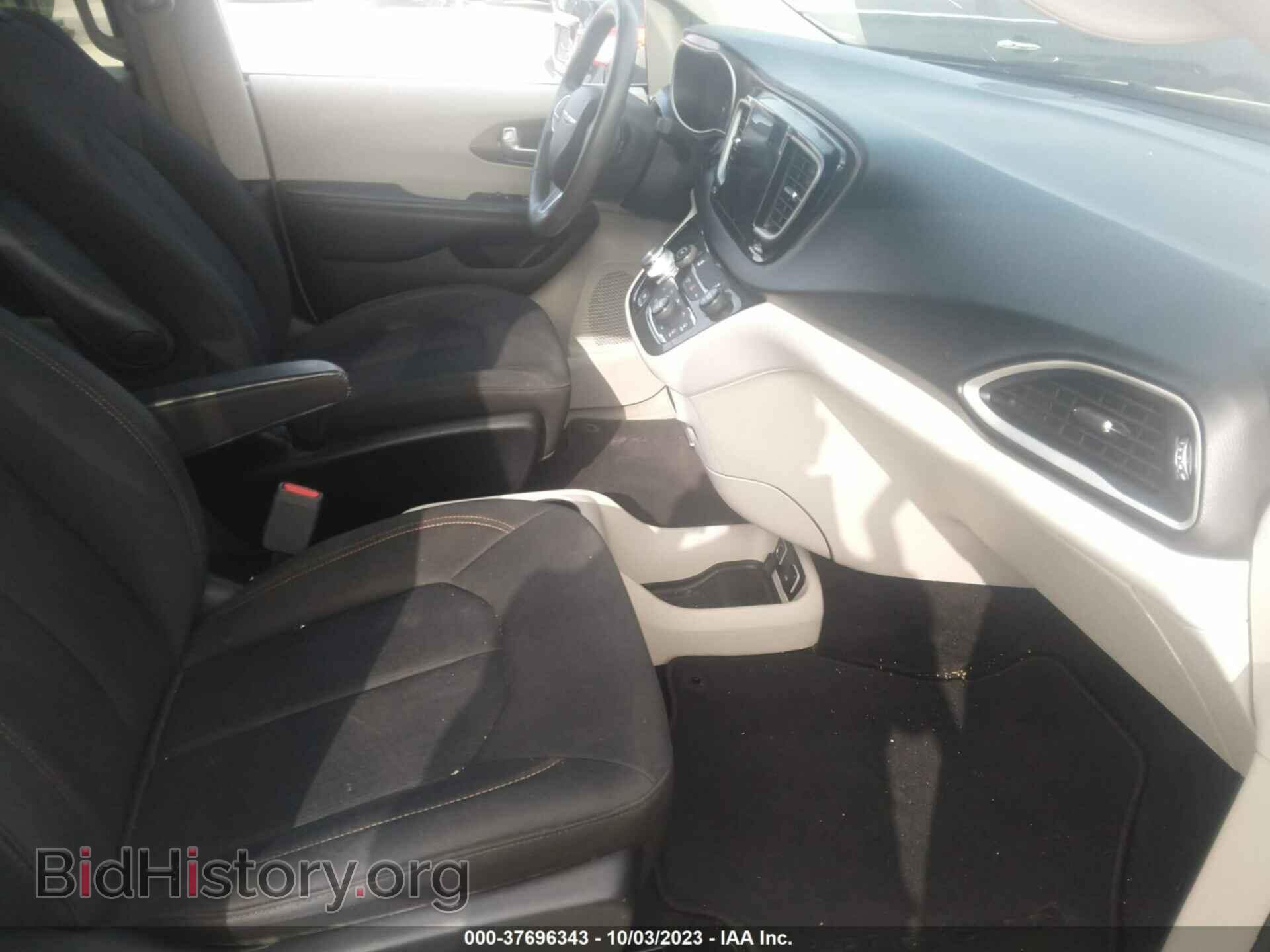 2017 CHRYSLER PACIFICA - VIN: 2C4RC1DG9HR721737 - Фото 5