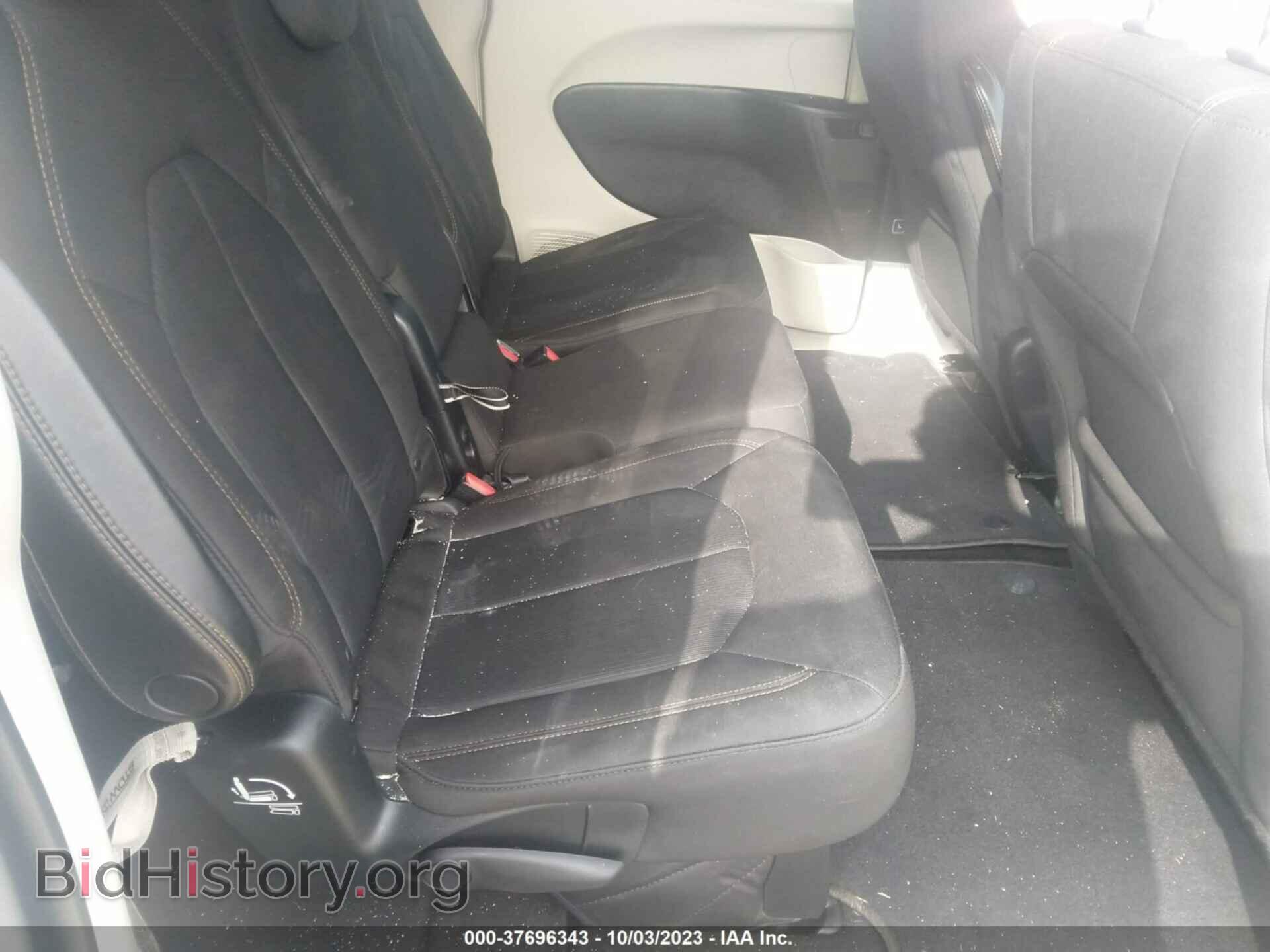 2017 CHRYSLER PACIFICA - VIN: 2C4RC1DG9HR721737 - Фото 8
