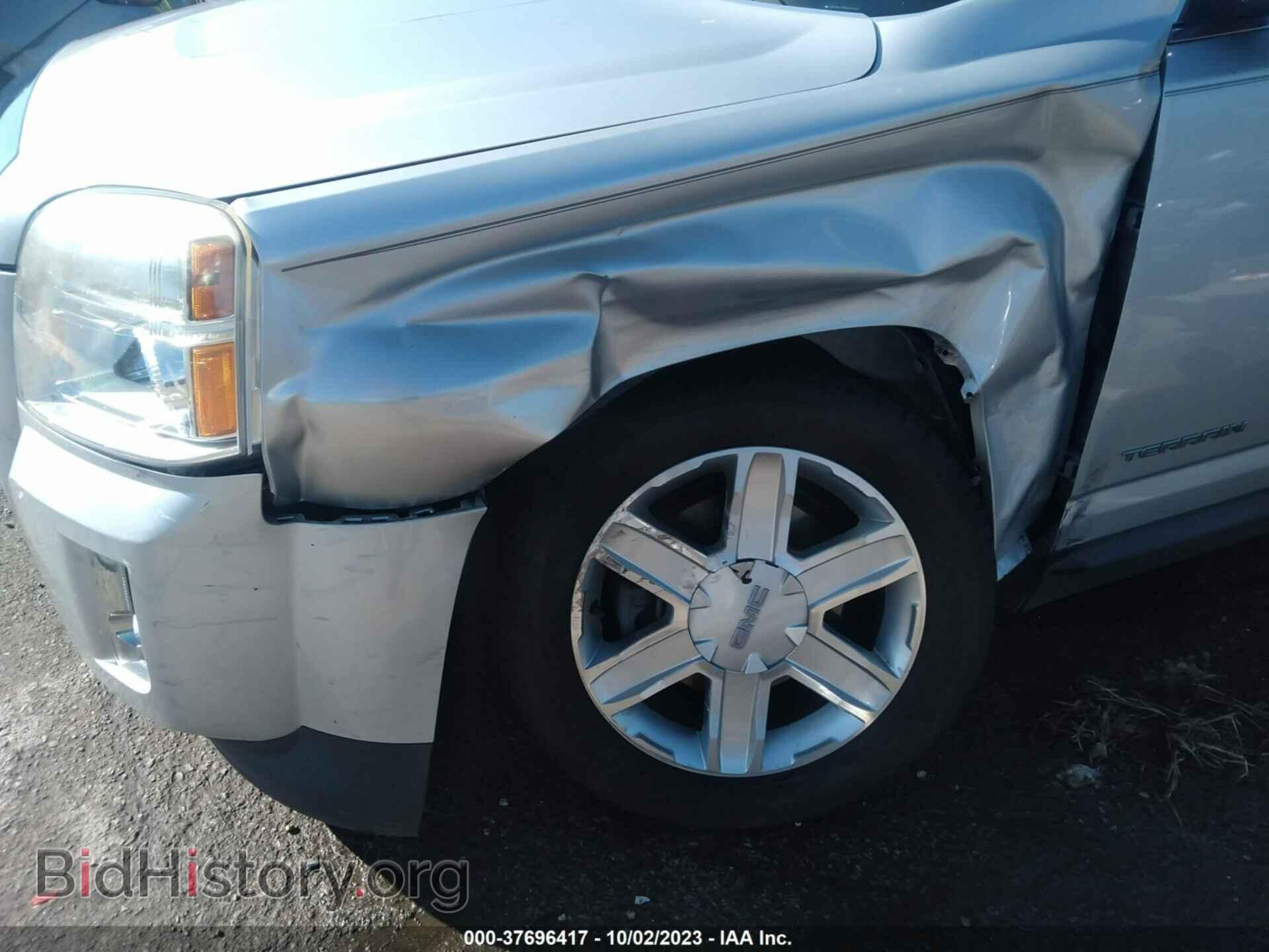 2011 GMC TERRAIN - VIN: 2CTALWEC9B6420176 - Photo 6