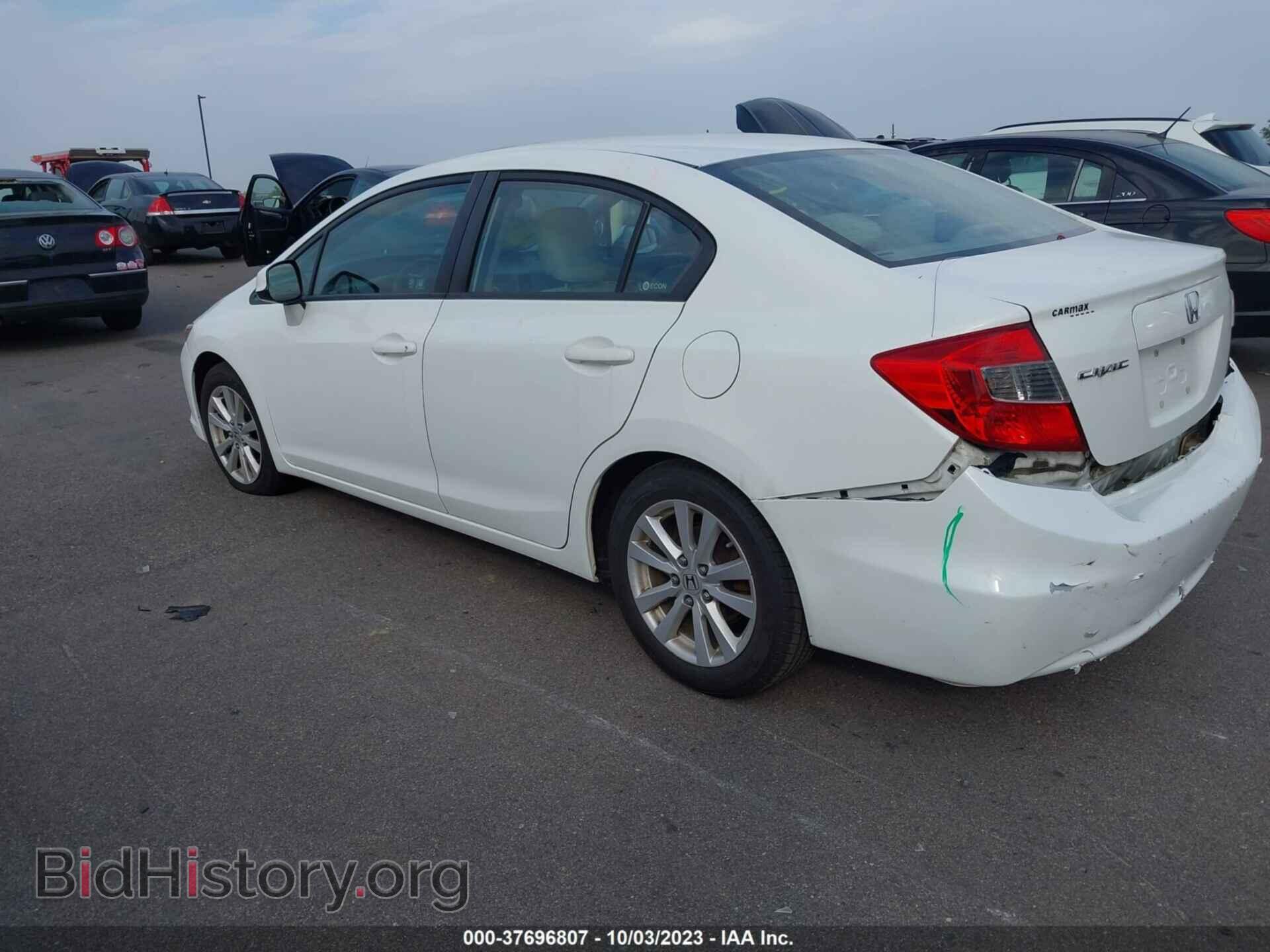 2012 HONDA CIVIC SDN - VIN: 2HGFB2F8XCH556539 - Фото 3