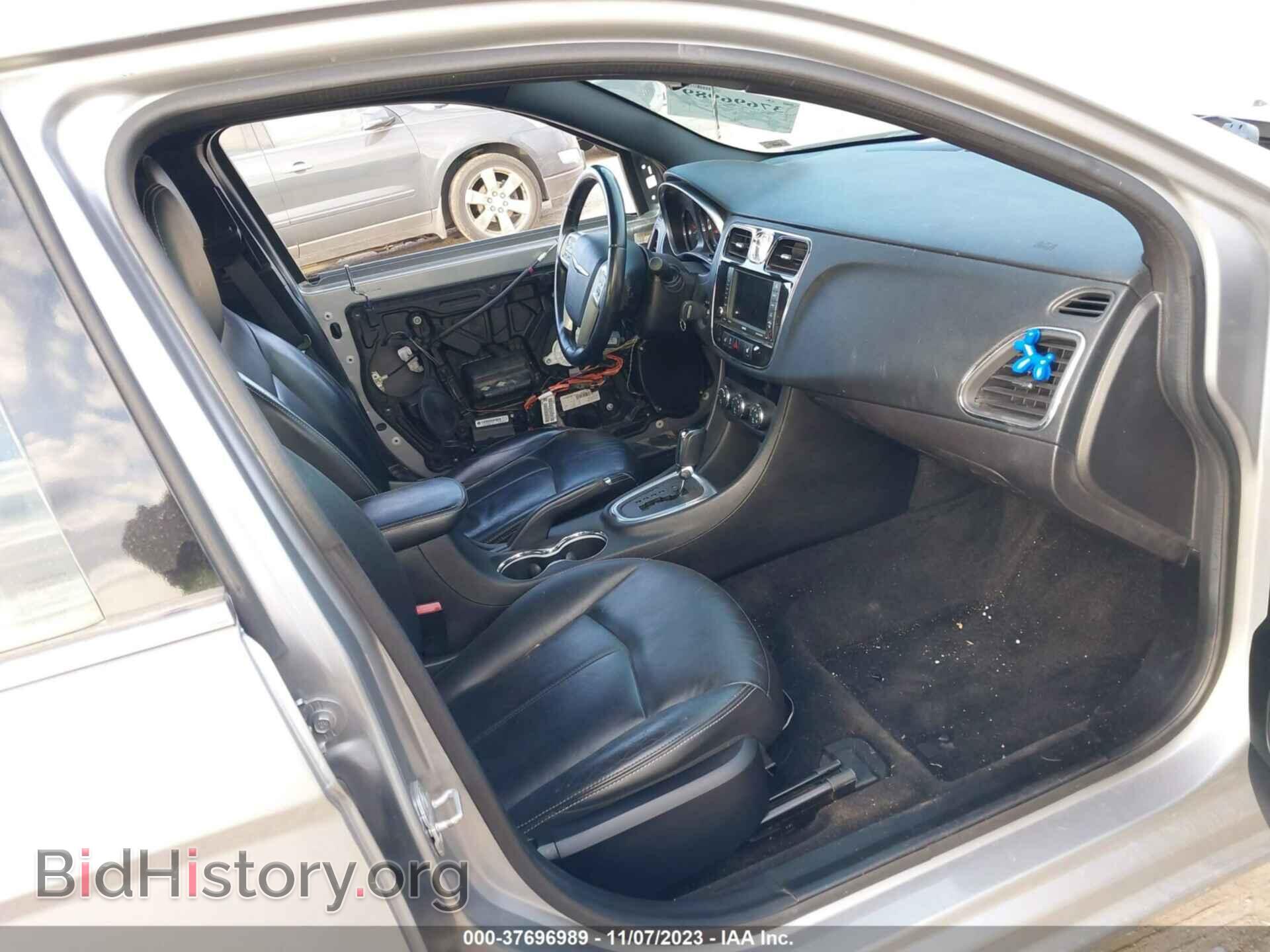 2014 CHRYSLER 200 - VIN: 1C3CCBCG1EN171718 - Фото 5