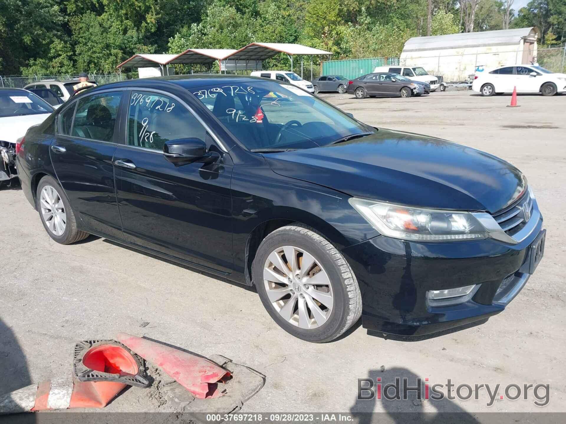 Photo 1HGCR2F8XDA254750 - HONDA ACCORD SDN 2013