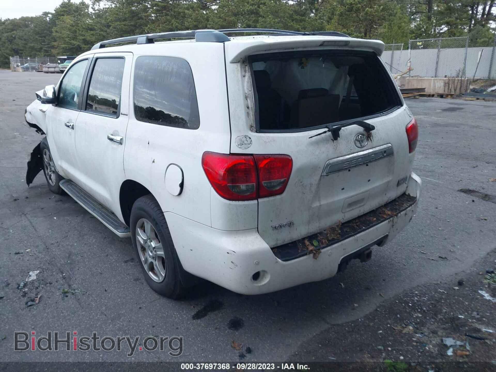 2008 TOYOTA SEQUOIA - VIN: 5TDBY68A68S004872 - Фото 3