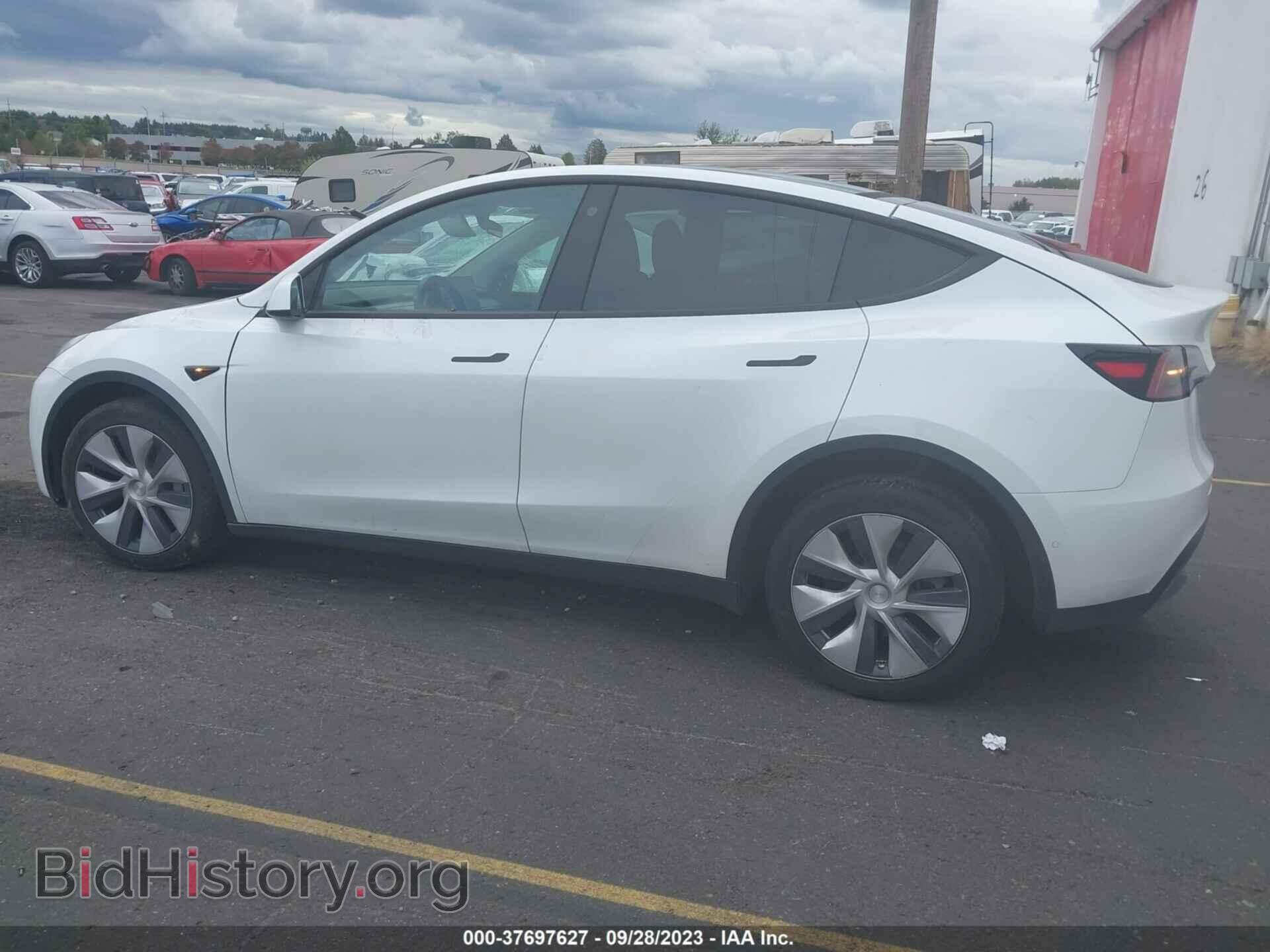 2022 TESLA MODEL Y - VIN: 7SAYGDEEXNF367106 - Photo 12