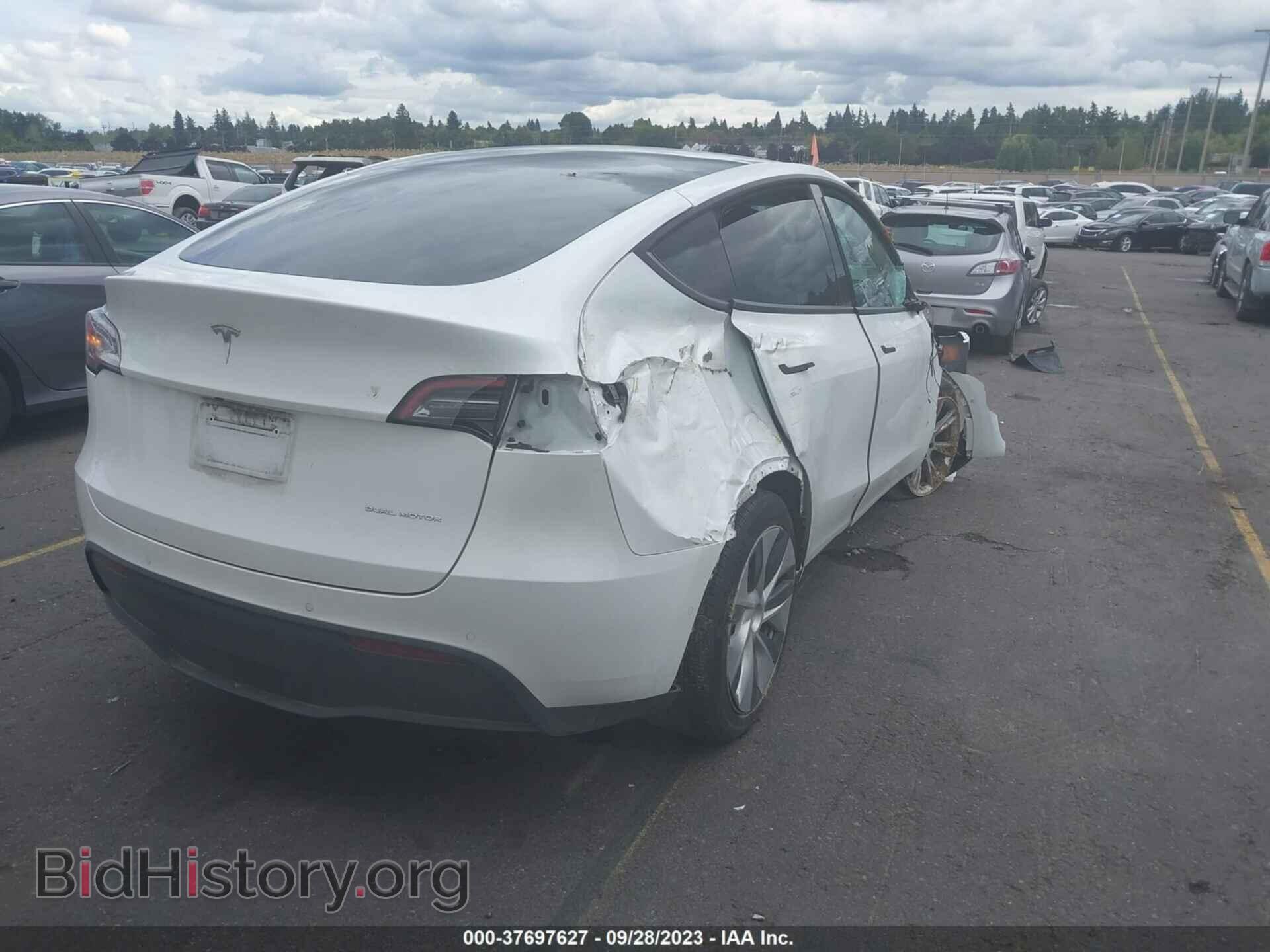 2022 TESLA MODEL Y - VIN: 7SAYGDEEXNF367106 - Photo 4