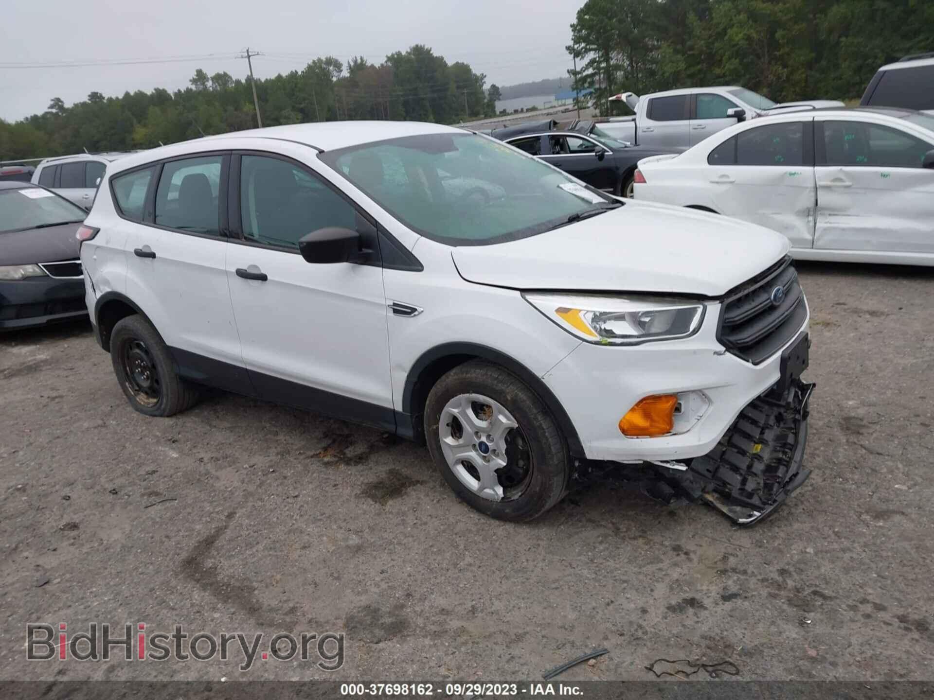 Фотография 1FMCU0F73HUF01907 - FORD ESCAPE 2017