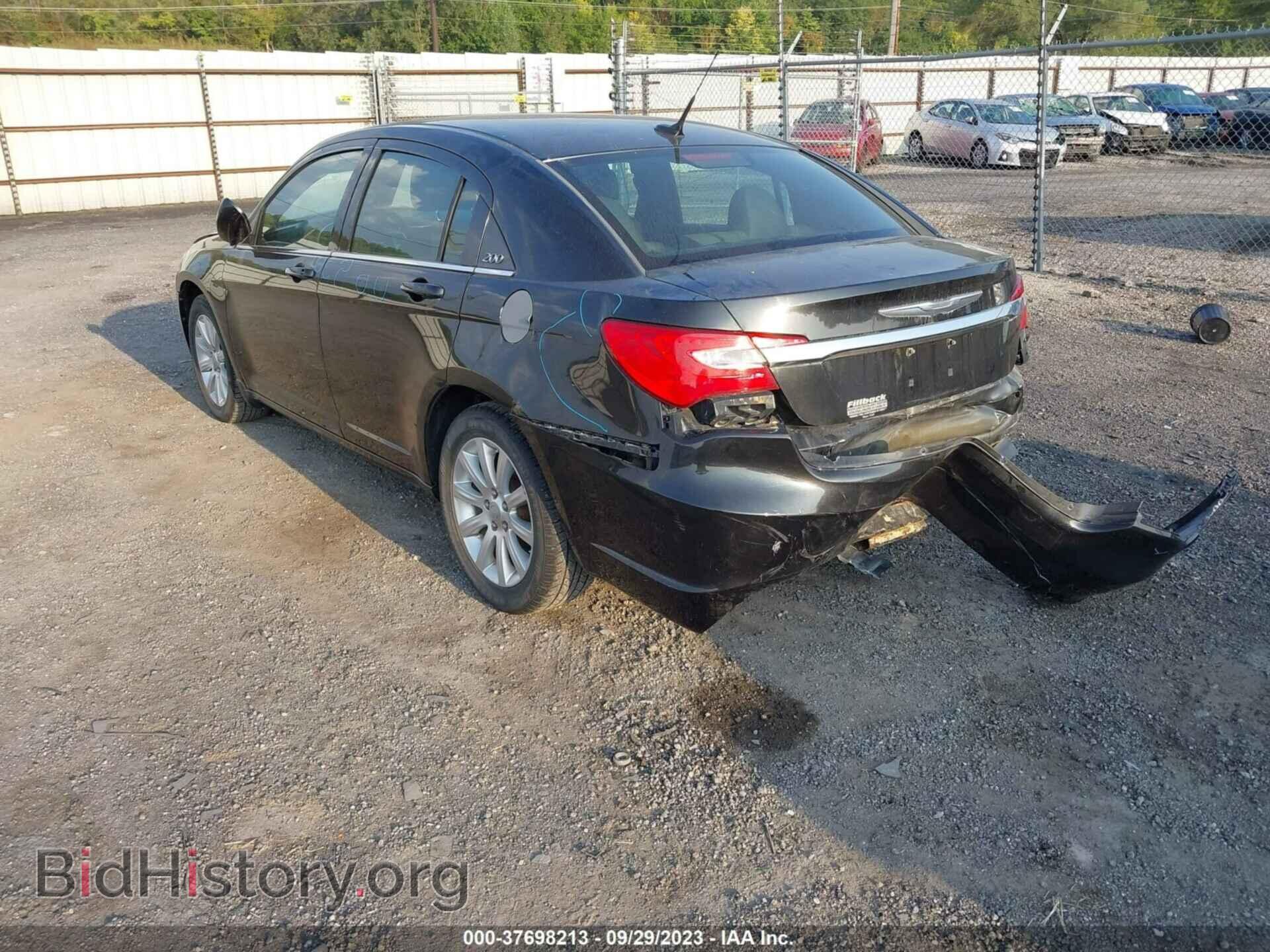 2011 CHRYSLER 200 - VIN: 1C3BC1FBXBN522403 - Фото 3