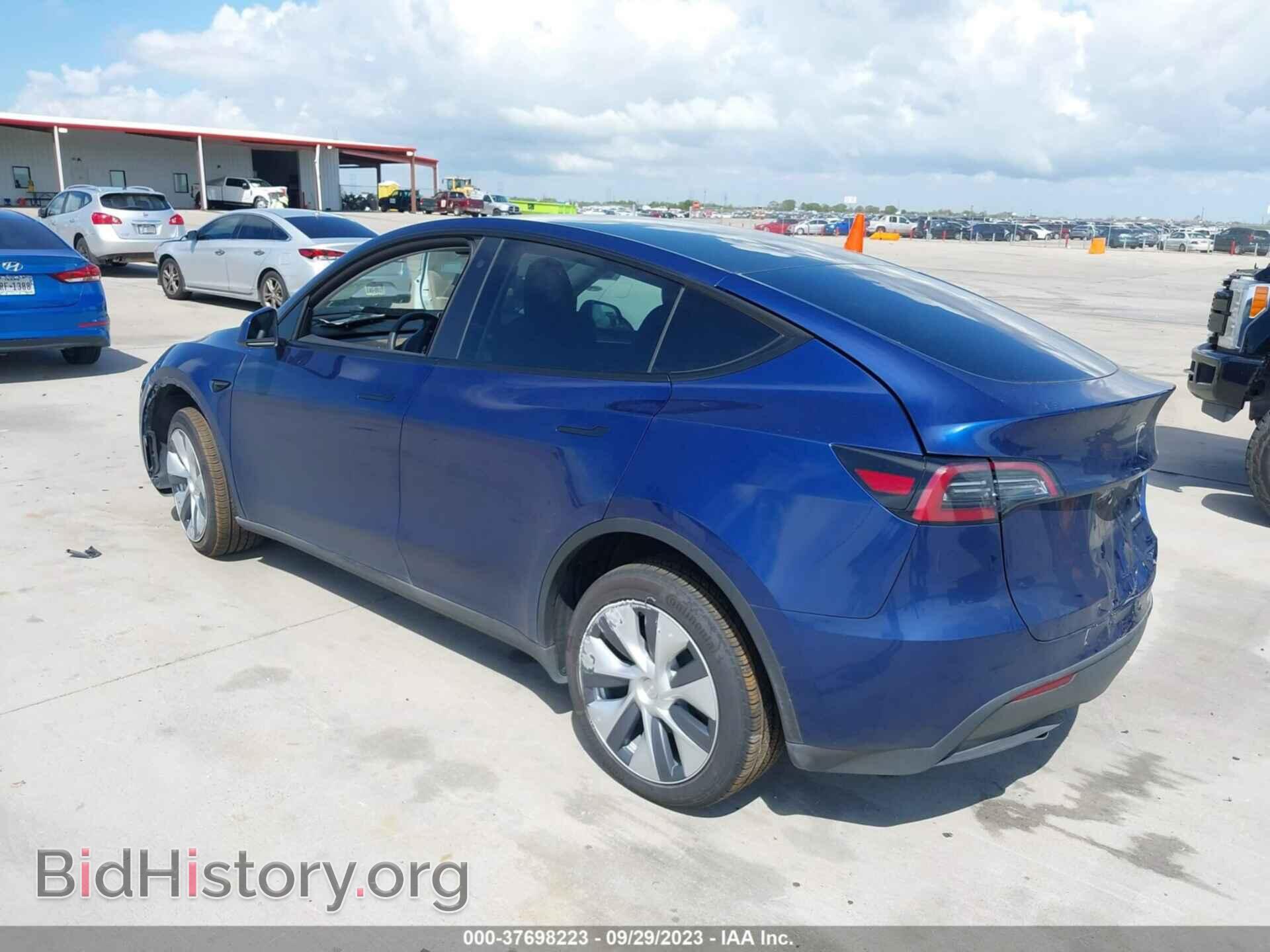 2023 TESLA MODEL Y - VIN: 7SAYGDEE5PA053895 - Фото 3