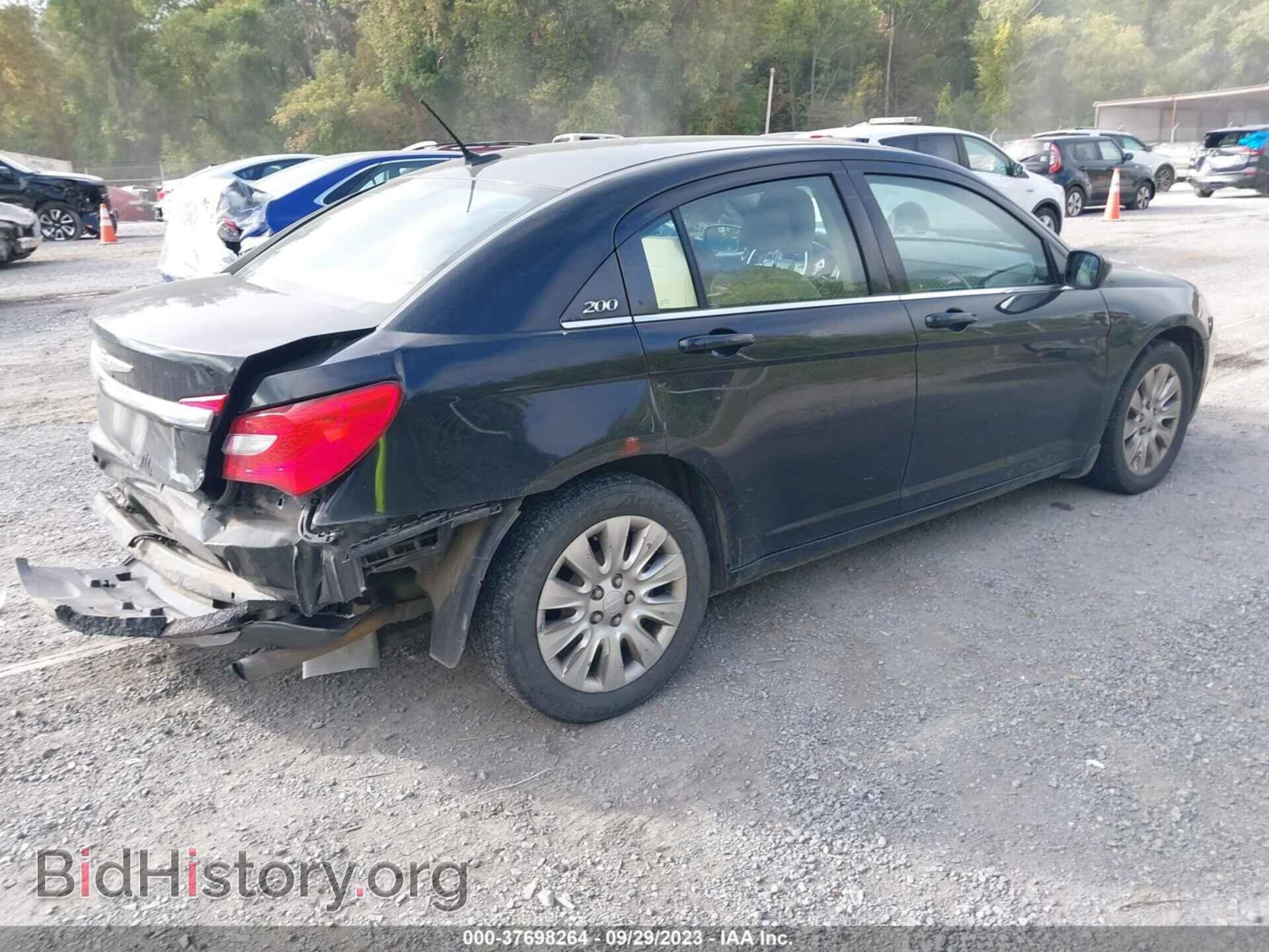 2013 CHRYSLER 200 - VIN: 1C3CCBAB8DN646531 - Photo 4