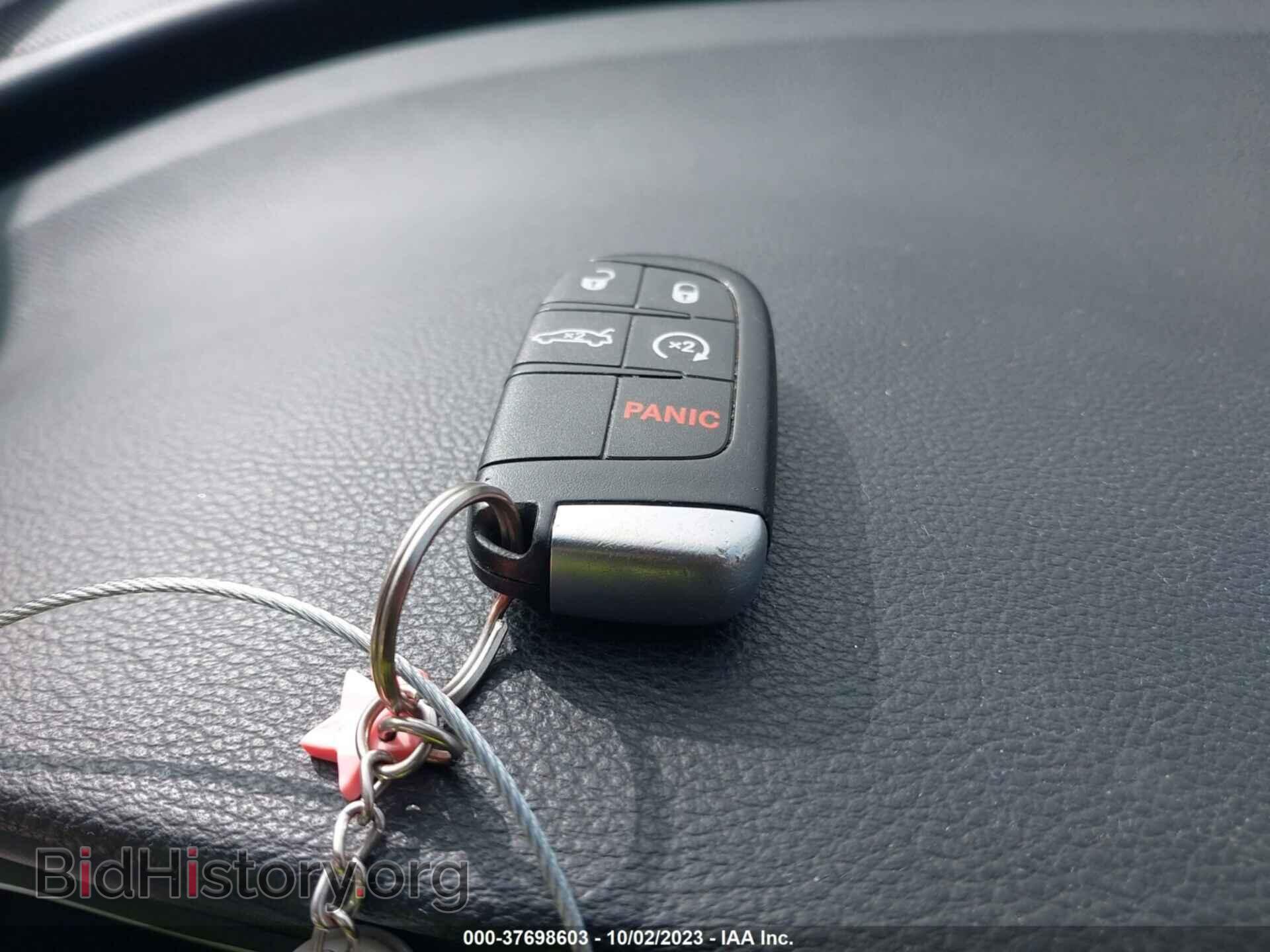 2015 CHRYSLER 200 - VIN: 1C3CCCAB1FN599111 - Фото 11