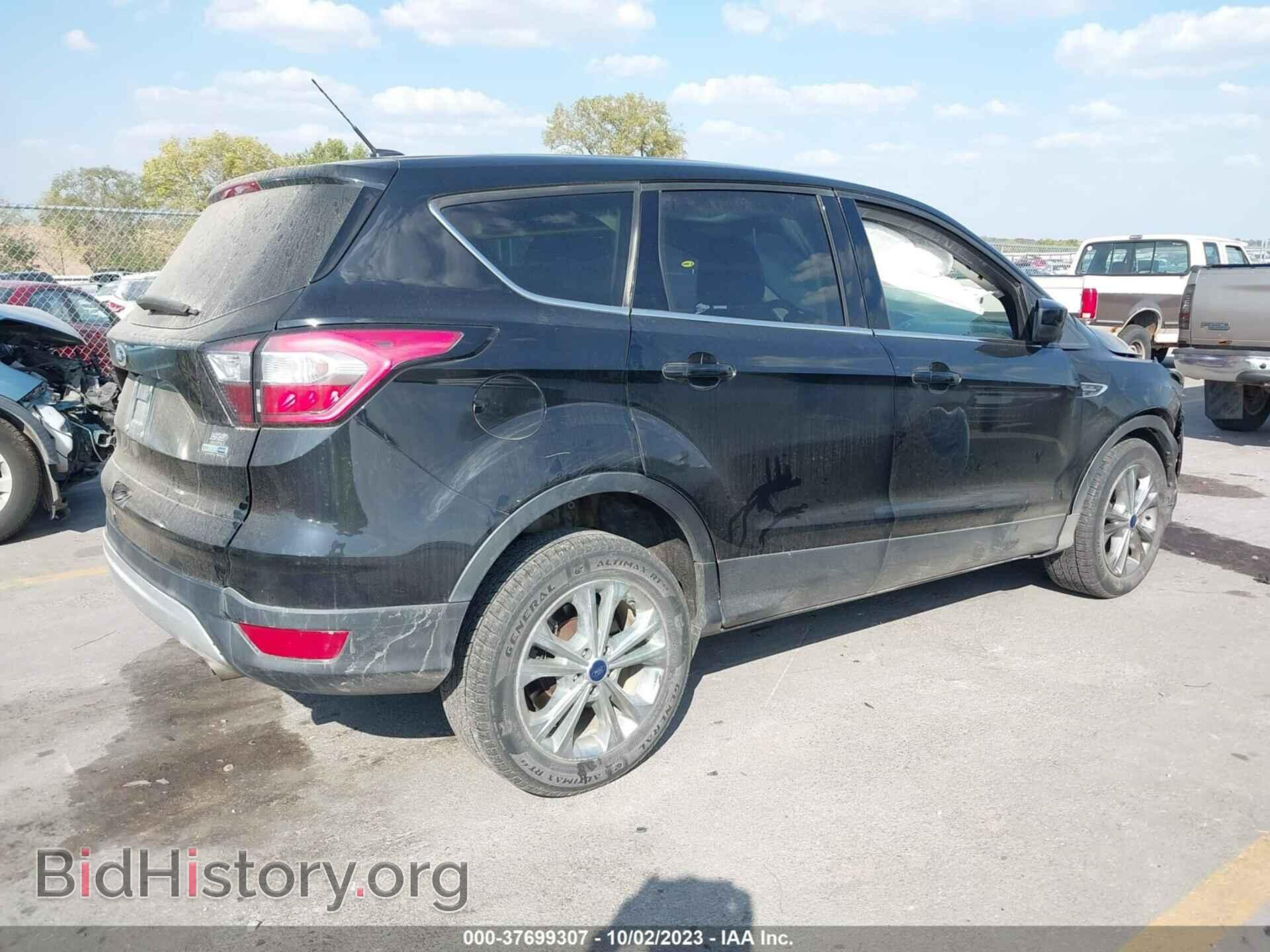 2017 FORD ESCAPE - VIN: 1FMCU9G97HUD43527 - Фото 4