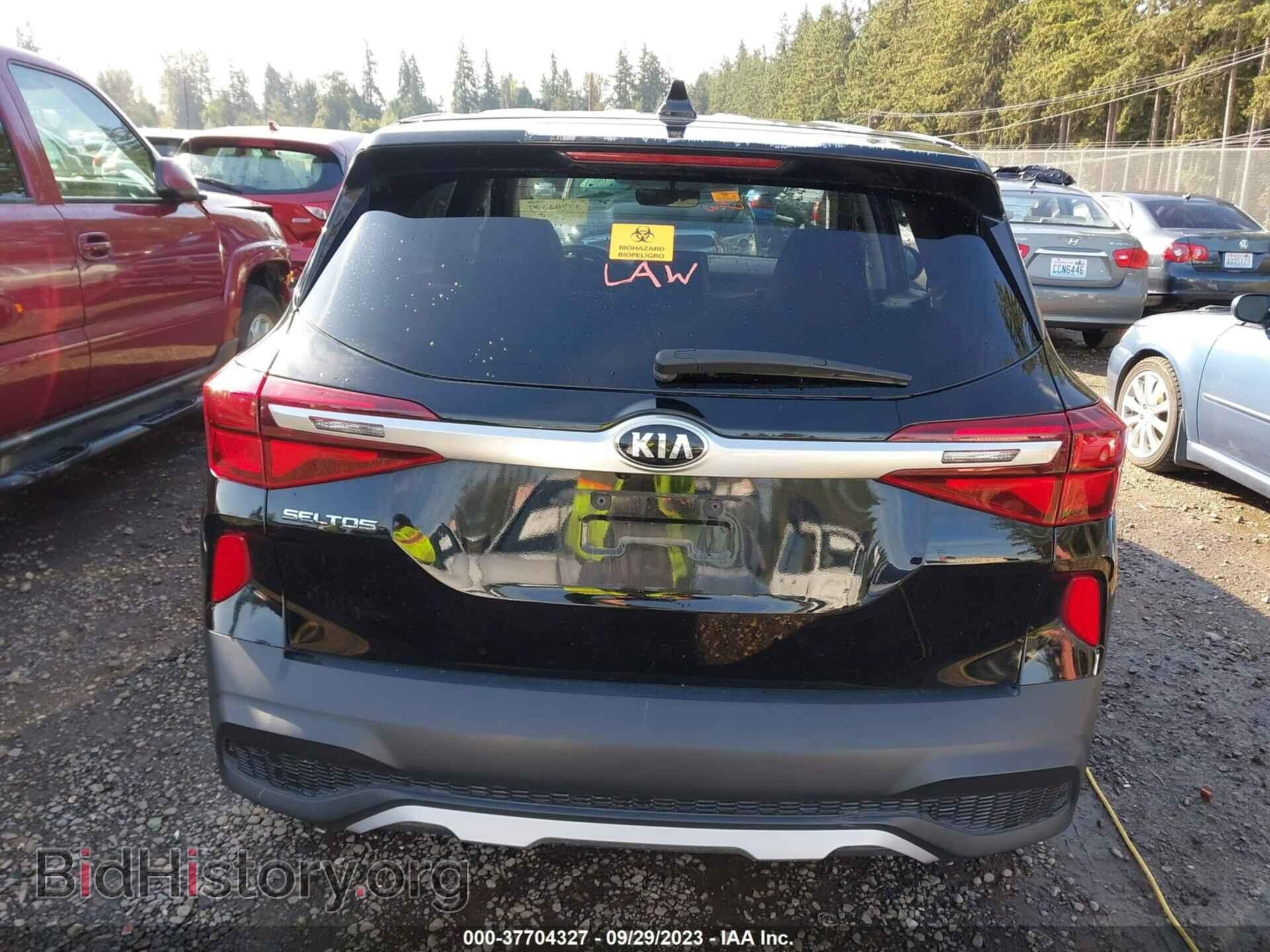 2021 KIA SELTOS - VIN: KNDEPCAA1M7180810 - Фото 16