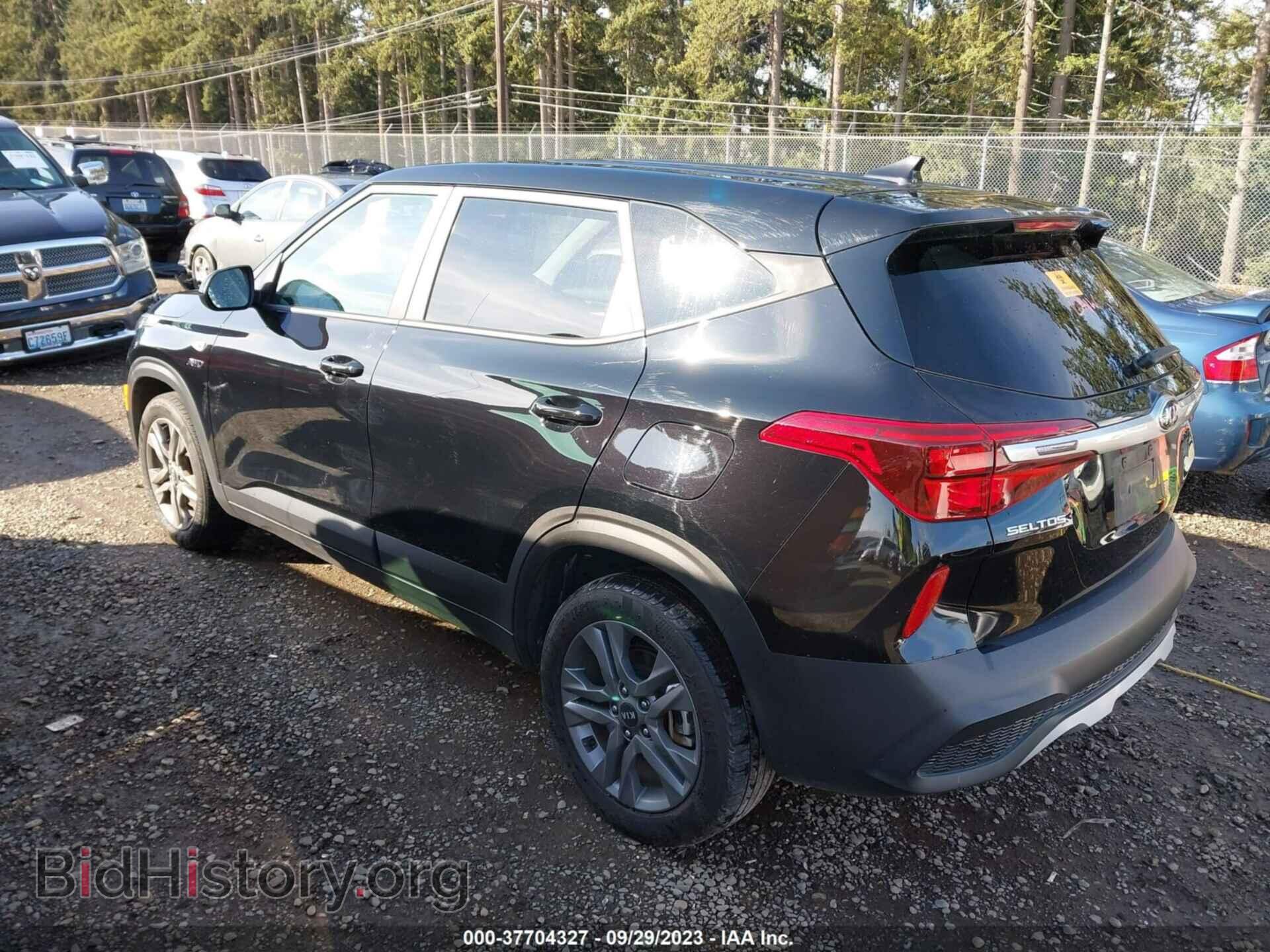 2021 KIA SELTOS - VIN: KNDEPCAA1M7180810 - Фото 3