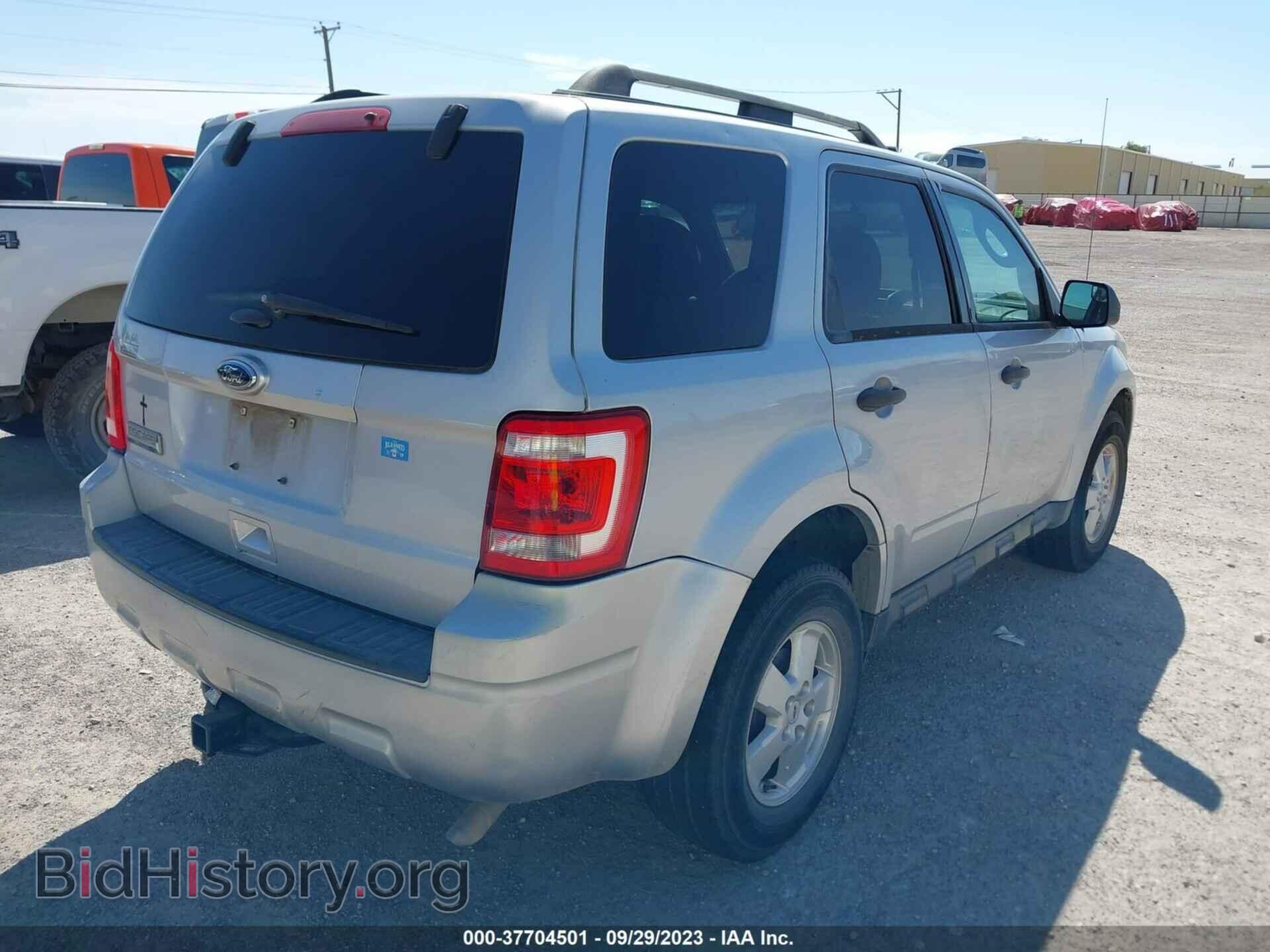 2012 FORD ESCAPE - VIN: 1FMCU0D76CKC17601 - Photo 4