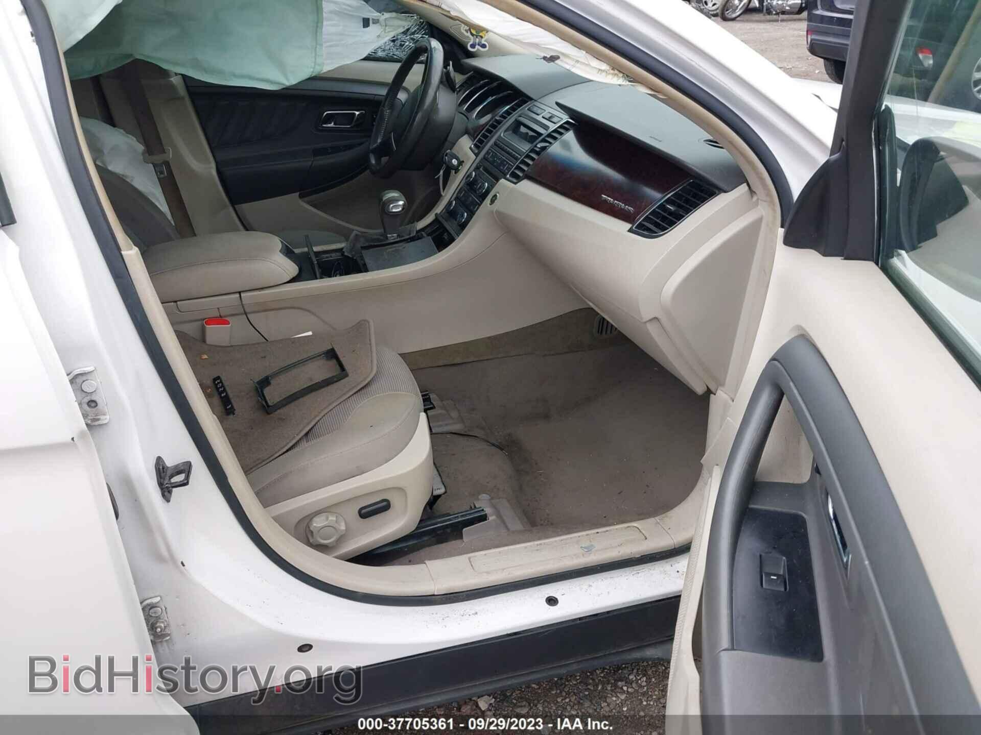 2011 FORD TAURUS - VIN: 1FAHP2EW5BG111733 - Photo 5