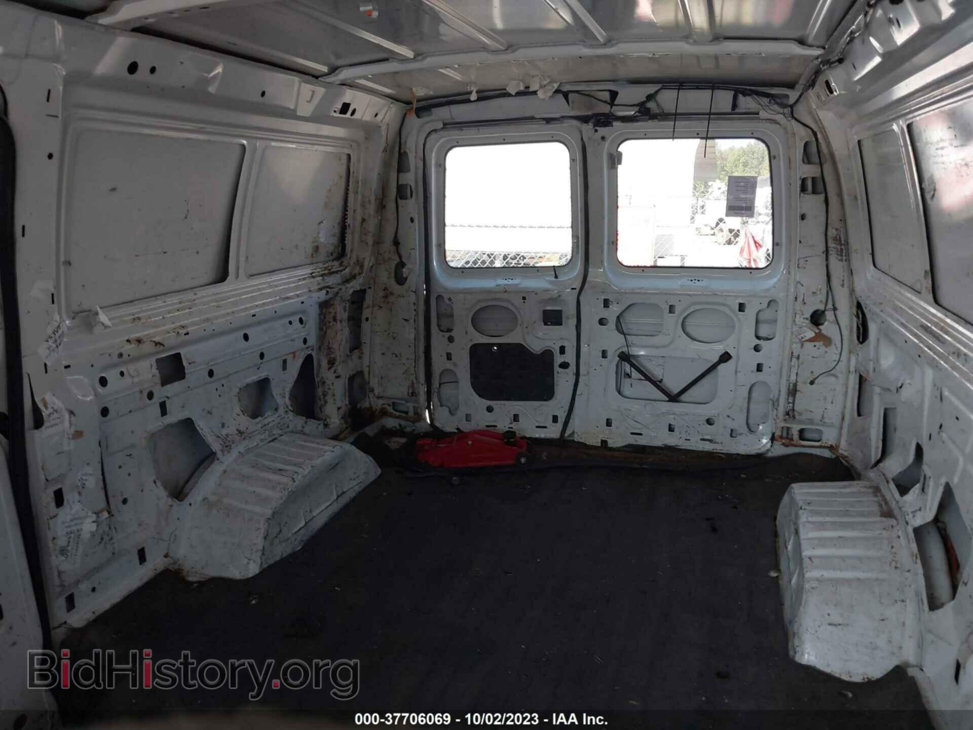 2006 FORD ECONOLINE CARGO VAN - VIN: 1FTNE24L76DA22487 - Photo 8
