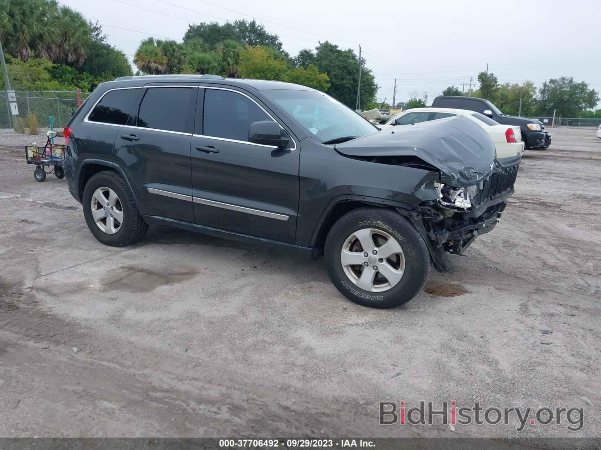 Photo 1J4RS4GT5BC517024 - JEEP GRAND CHEROKEE 2011