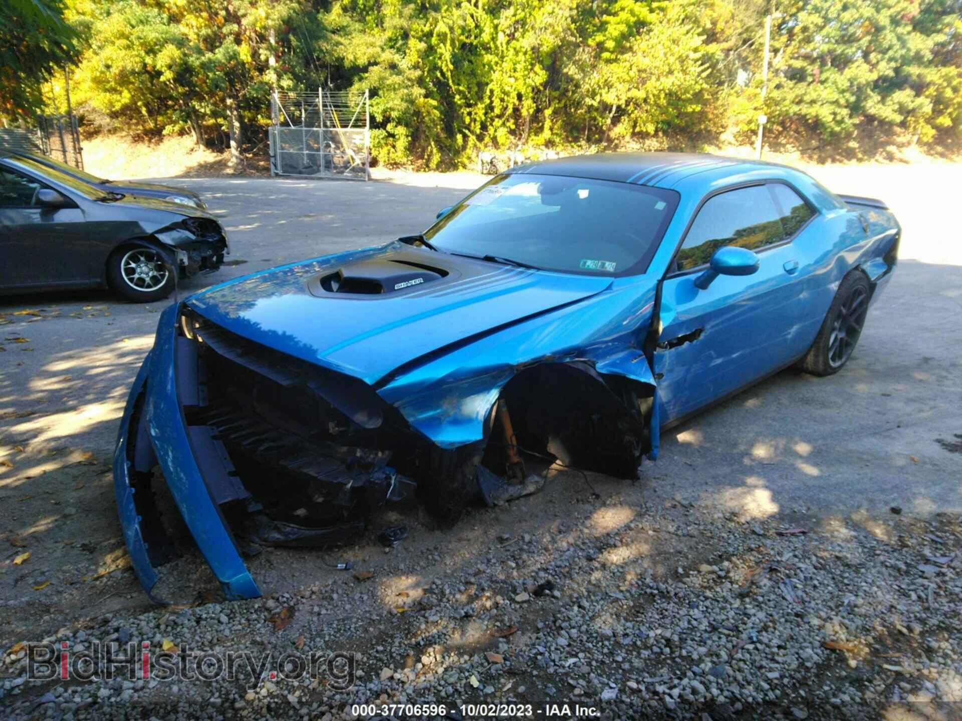 2015 DODGE CHALLENGER - VIN: 2C3CDZAT9FH869235 - Фото 2