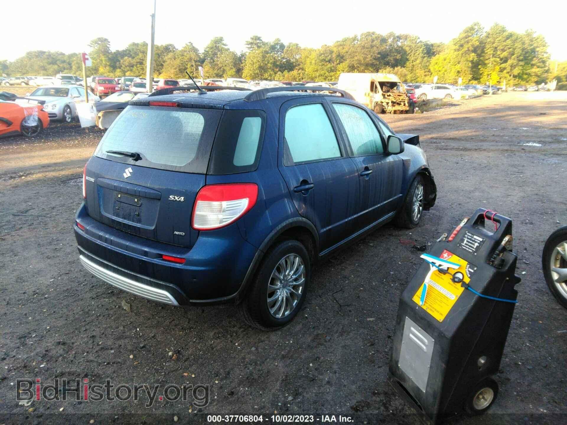 2011 SUZUKI SX4 - VIN: JS2YB5A38B6302192 - Фото 4