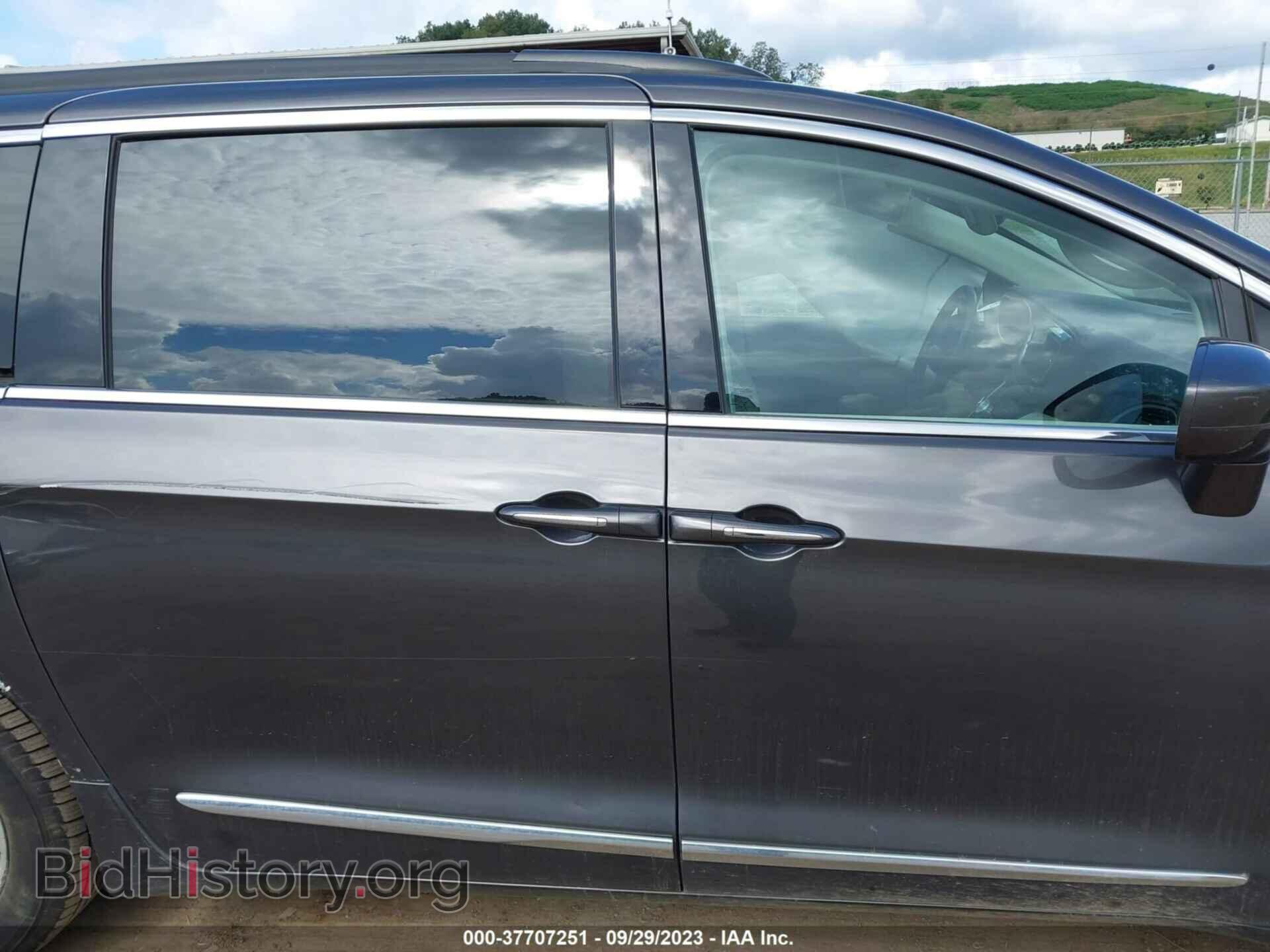 2017 CHRYSLER PACIFICA - VIN: 2C4RC1BG2HR648102 - Фото 13