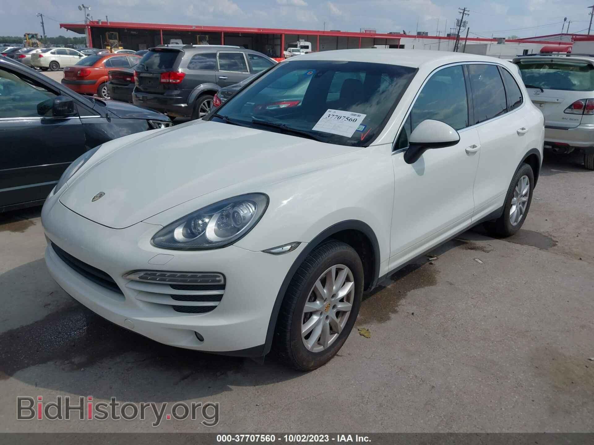 2012 PORSCHE CAYENNE - VIN: WP1AA2A28CLA01072 - Фото 2