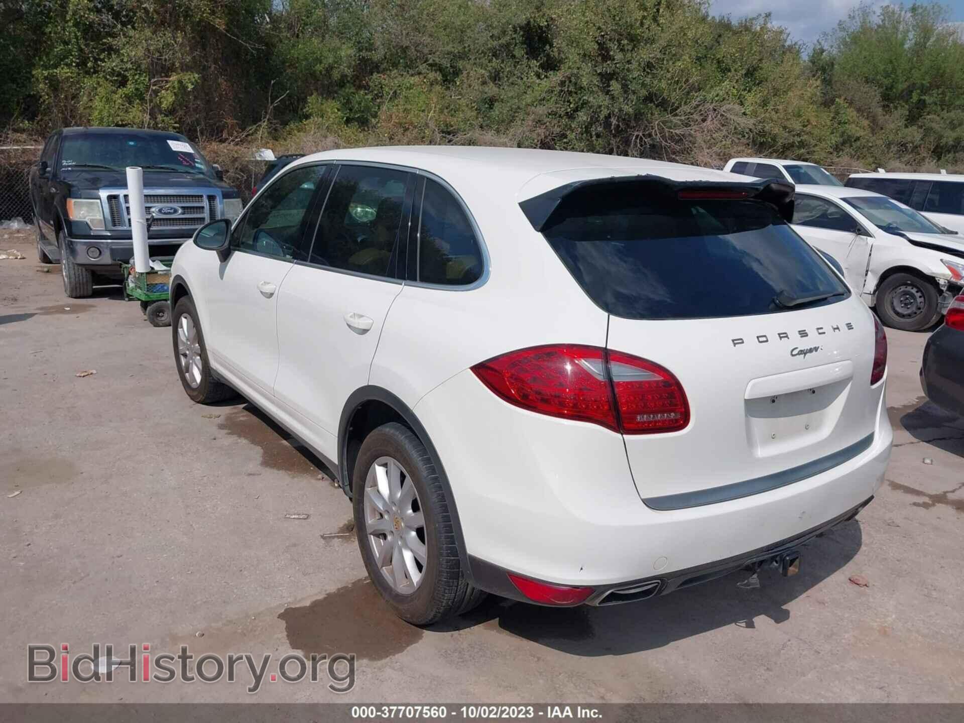 2012 PORSCHE CAYENNE - VIN: WP1AA2A28CLA01072 - Фото 3