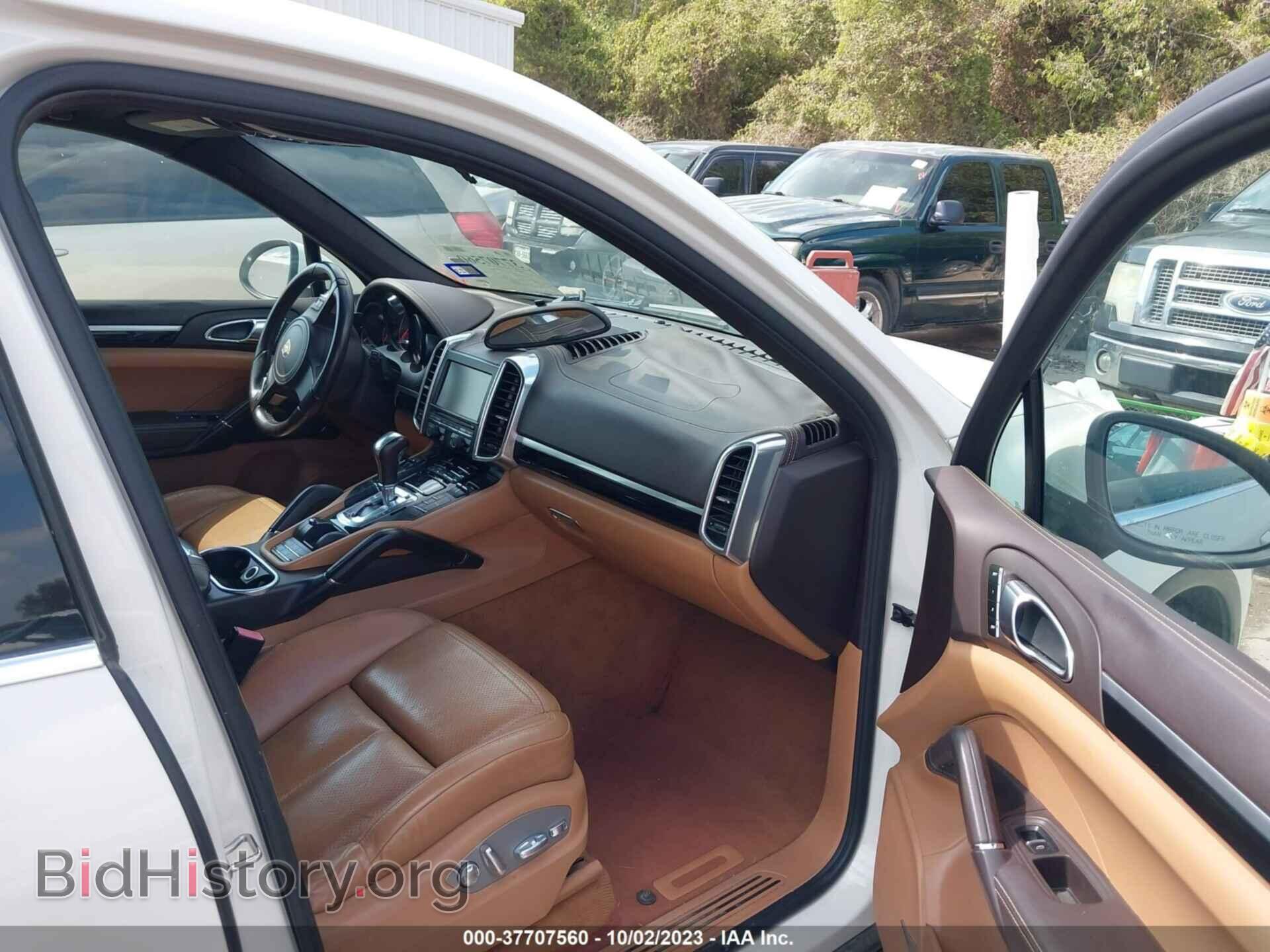 2012 PORSCHE CAYENNE - VIN: WP1AA2A28CLA01072 - Фото 5