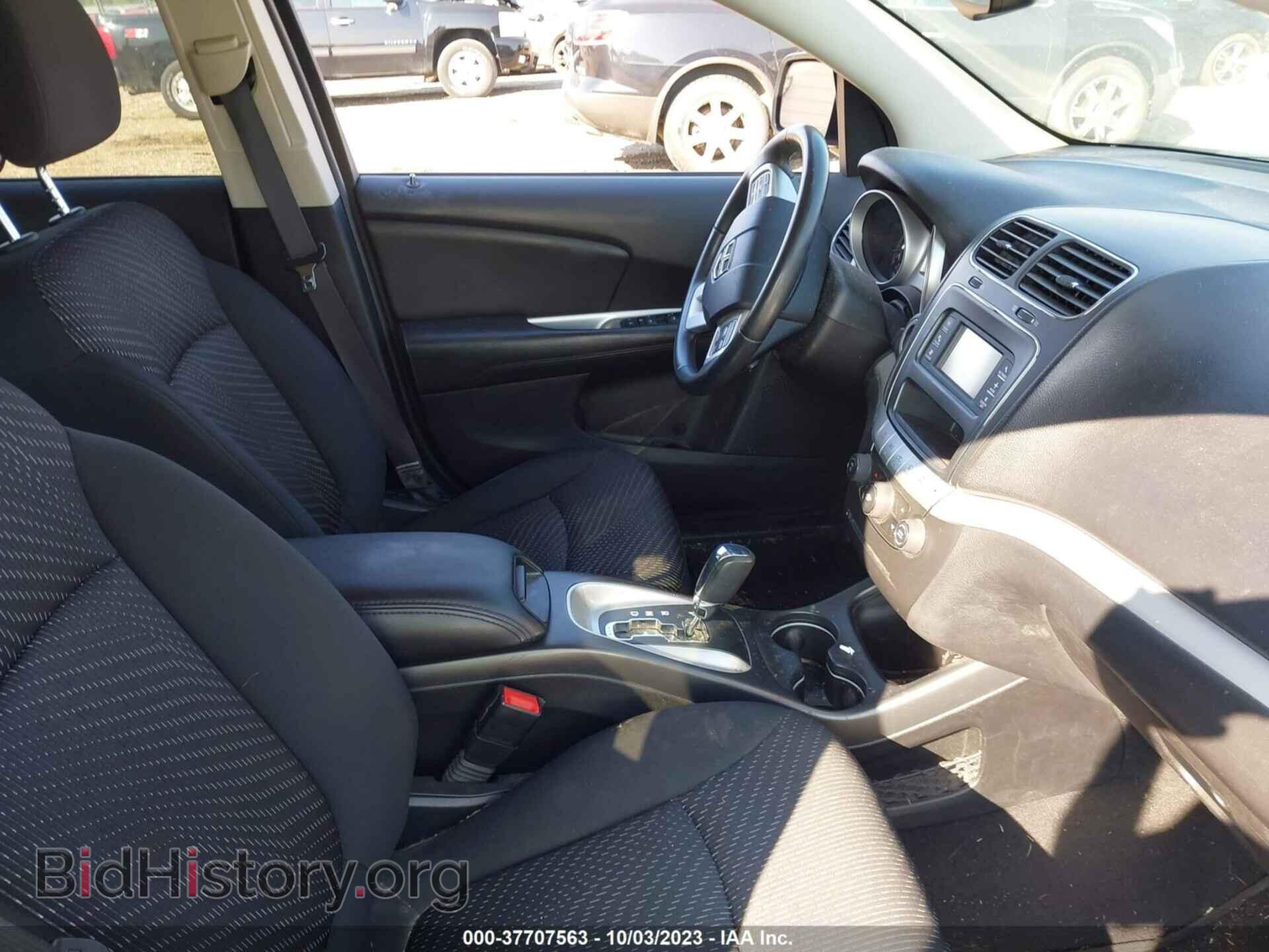 2016 DODGE JOURNEY - VIN: 3C4PDCAB1GT166108 - Фото 5