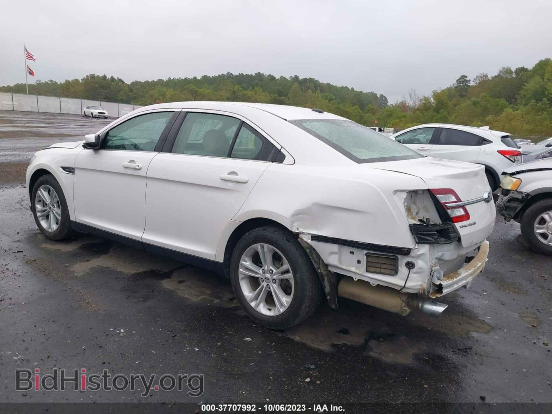 2017 FORD TAURUS - VIN: 1FAHP2E8XHG116520 - Фото 3