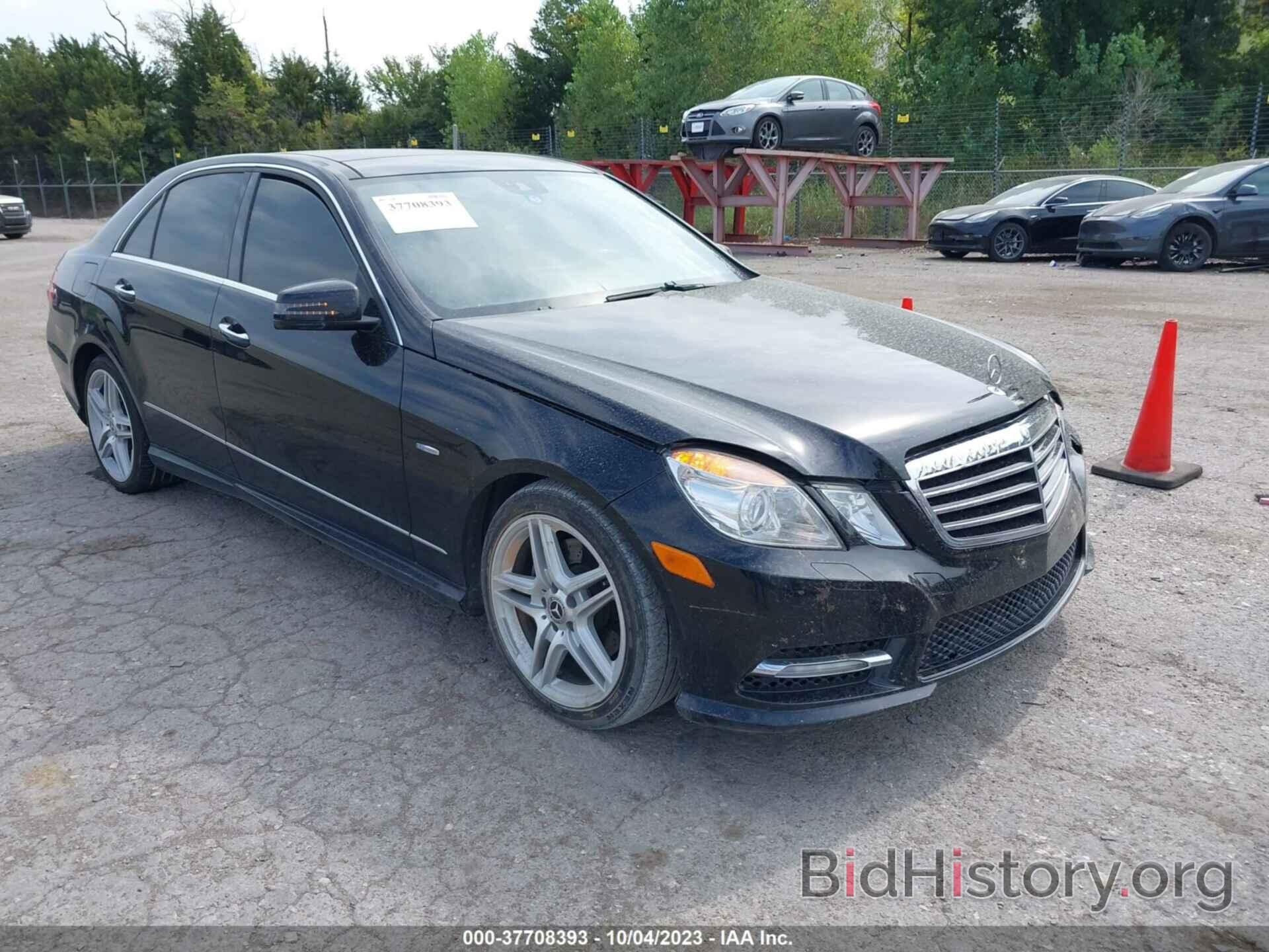 Photo WDDHF5KB3CA592365 - MERCEDES-BENZ E-CLASS 2012