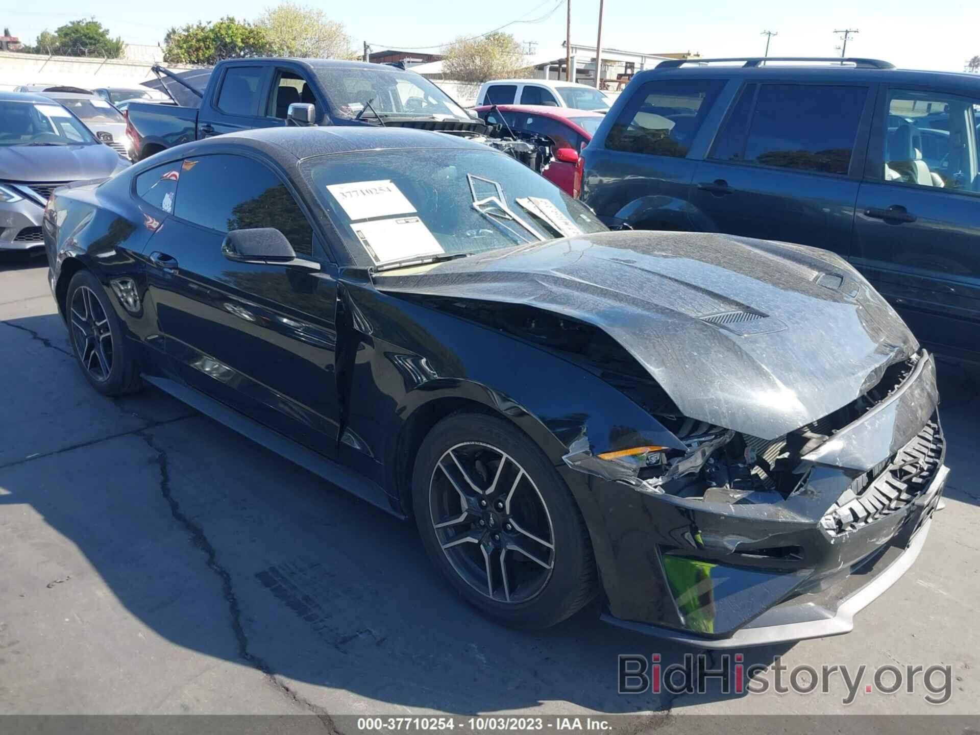 Photo 1FA6P8TH9L5179156 - FORD MUSTANG 2020