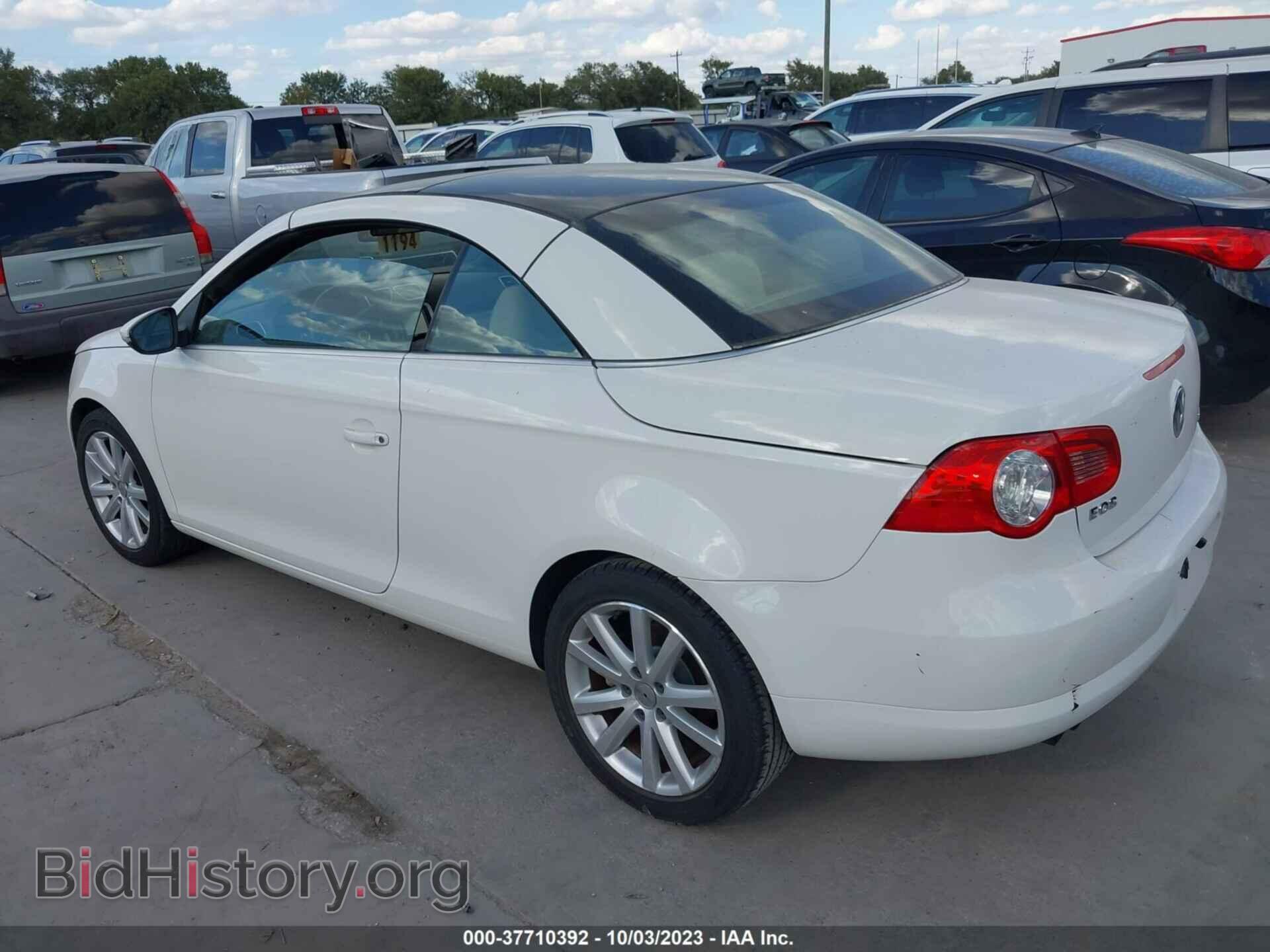 2009 VOLKSWAGEN EOS - VIN: WVWBA71F99V011662 - Фото 3