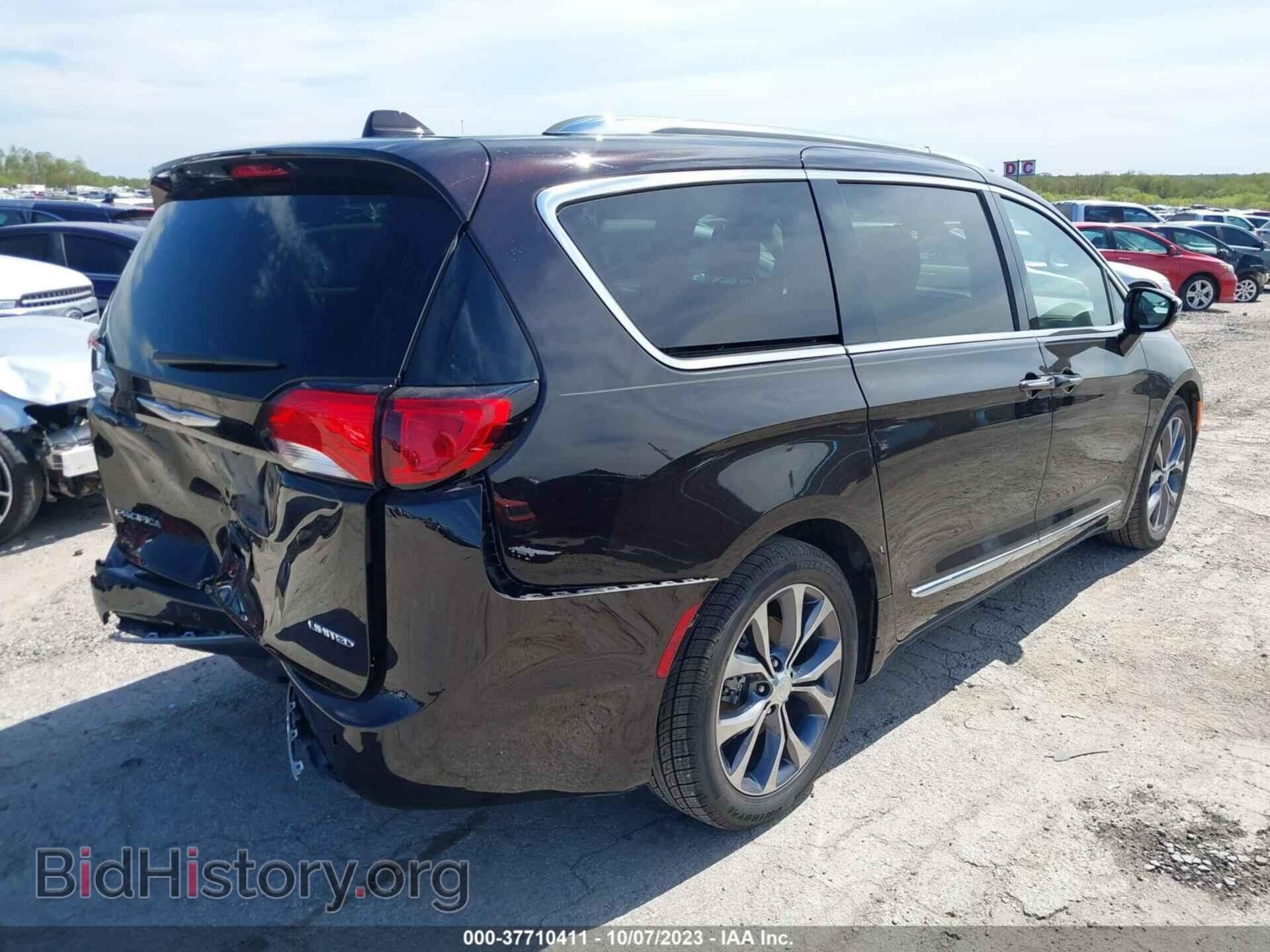 2017 CHRYSLER PACIFICA - VIN: 2C4RC1GG9HR841534 - Фото 4