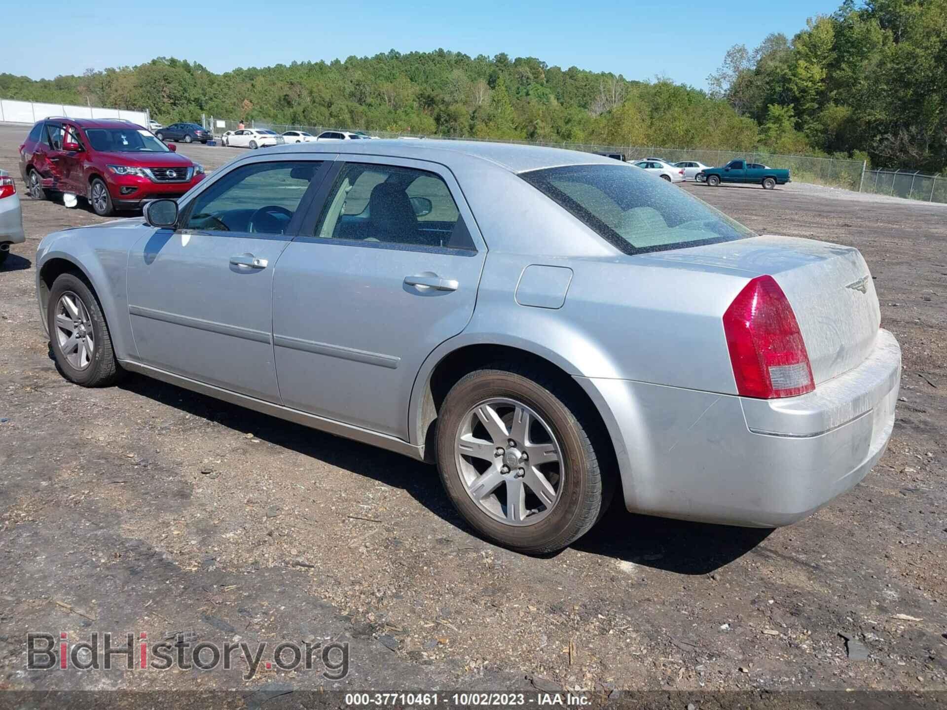 2006 CHRYSLER 300 - VIN: 2C3KA53G46H199106 - Фото 3